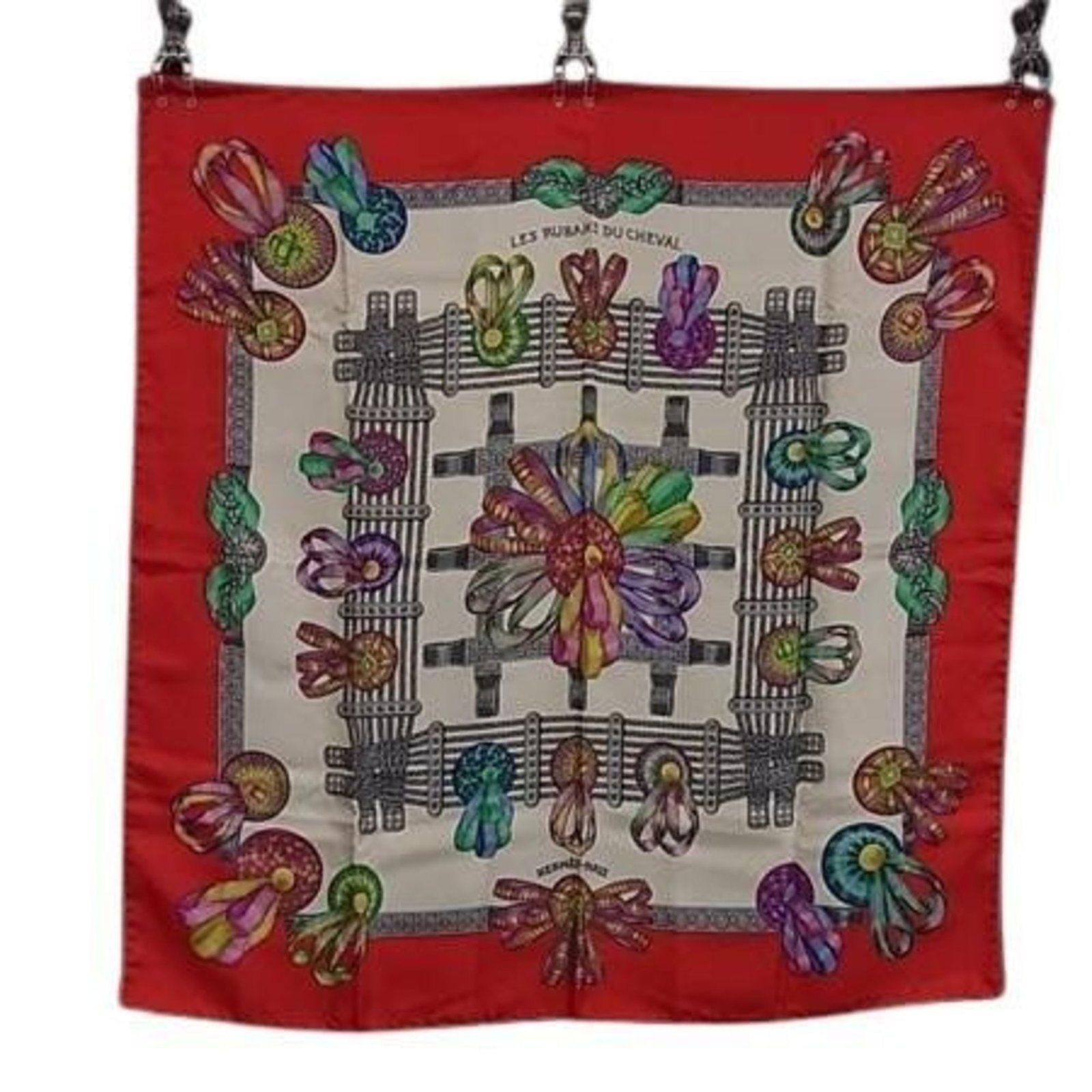 Hermes Scarf Silk 100%: Hermes Scarf Silk 100% Silk 100% multi-color Hermes scarf, measuring 86cm x 84cm, features a subtle sheen and intricate design. The scarf has been used, with some minor scratches and dirt visible,