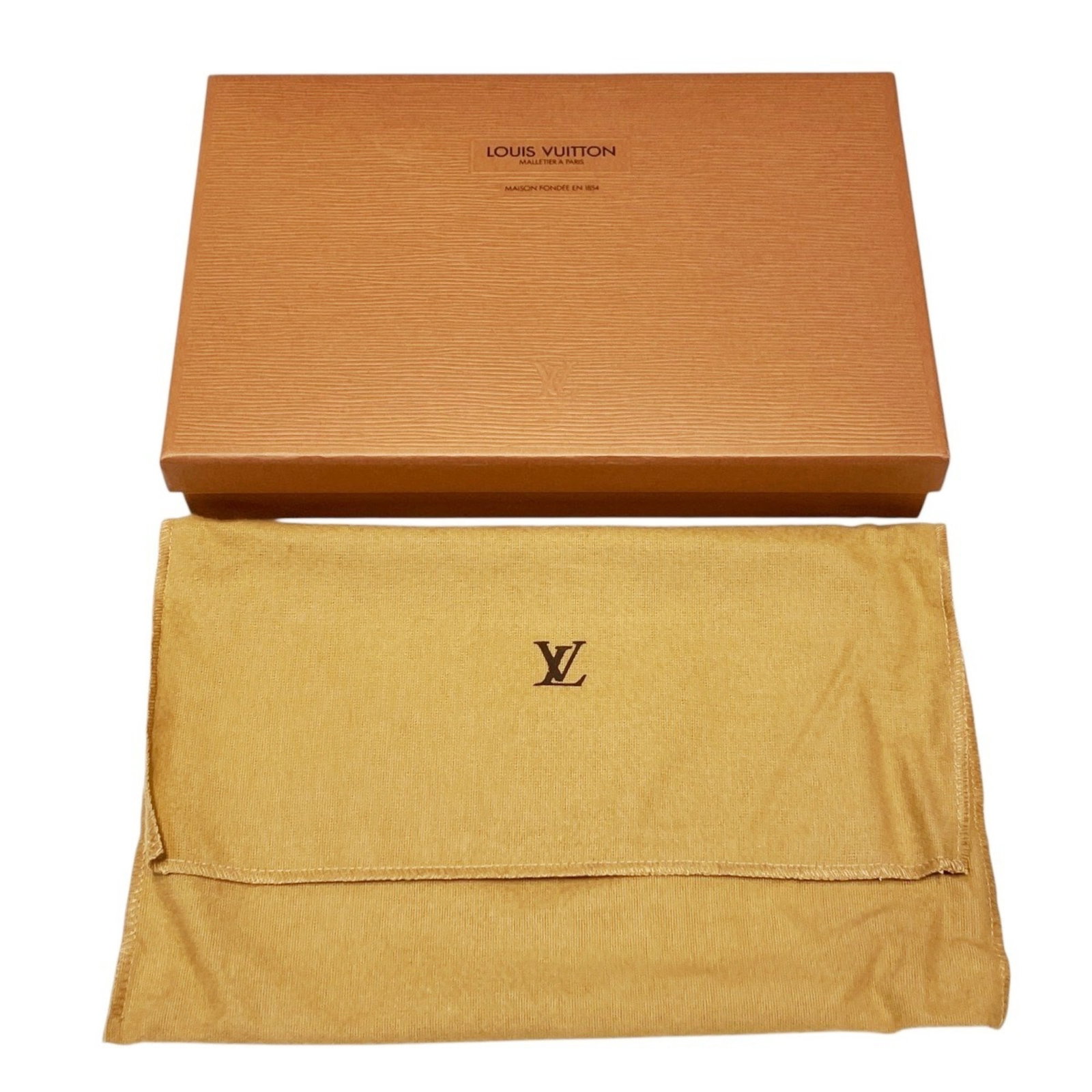 Pochette by Louis Vuitton - 5