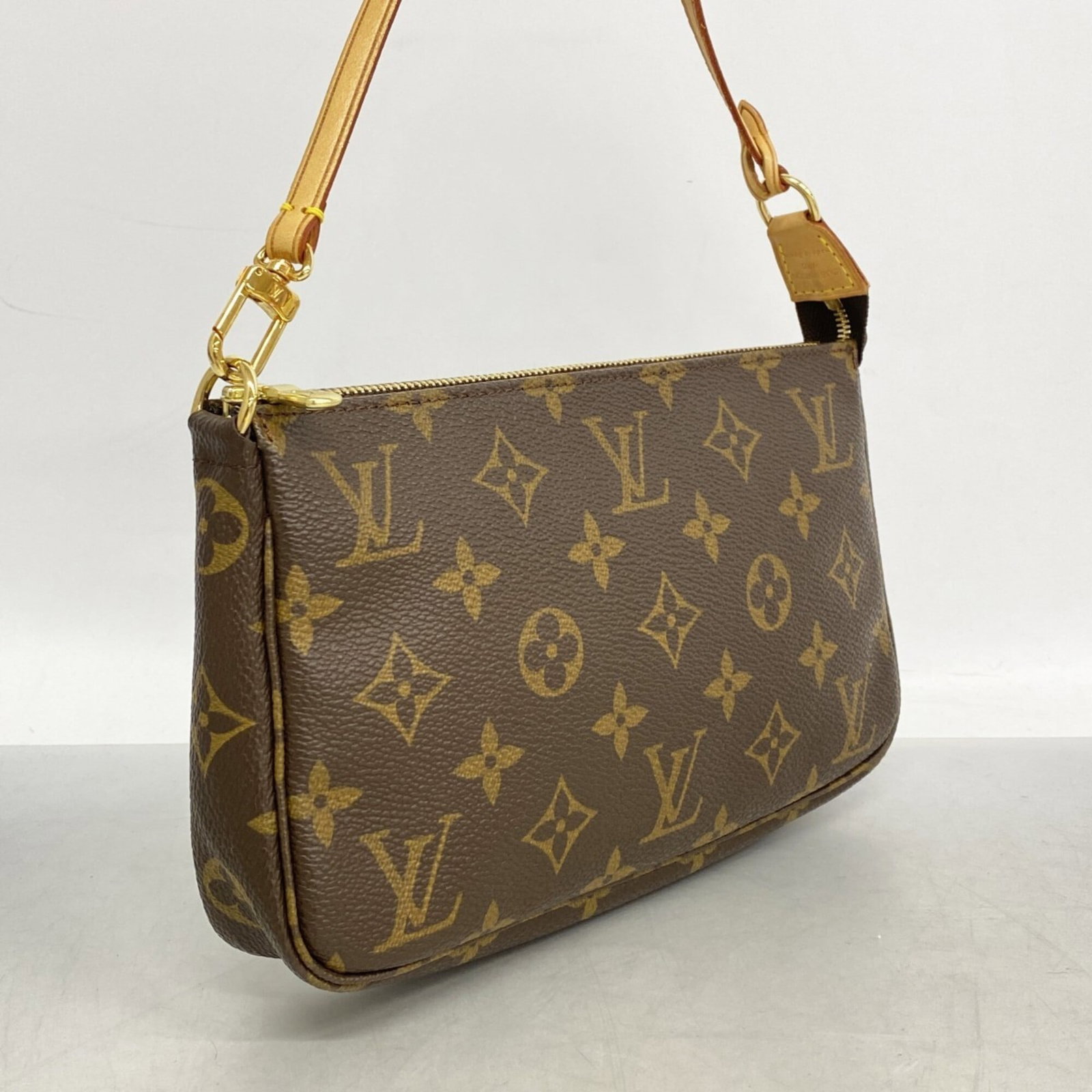 Pouch Louis Vuitton - 2