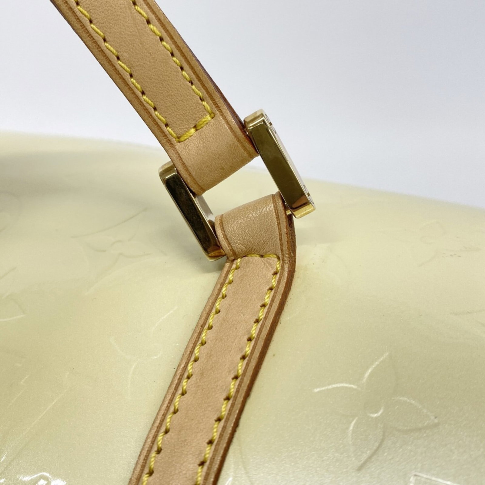 Louis Vuitton Handbag - 9