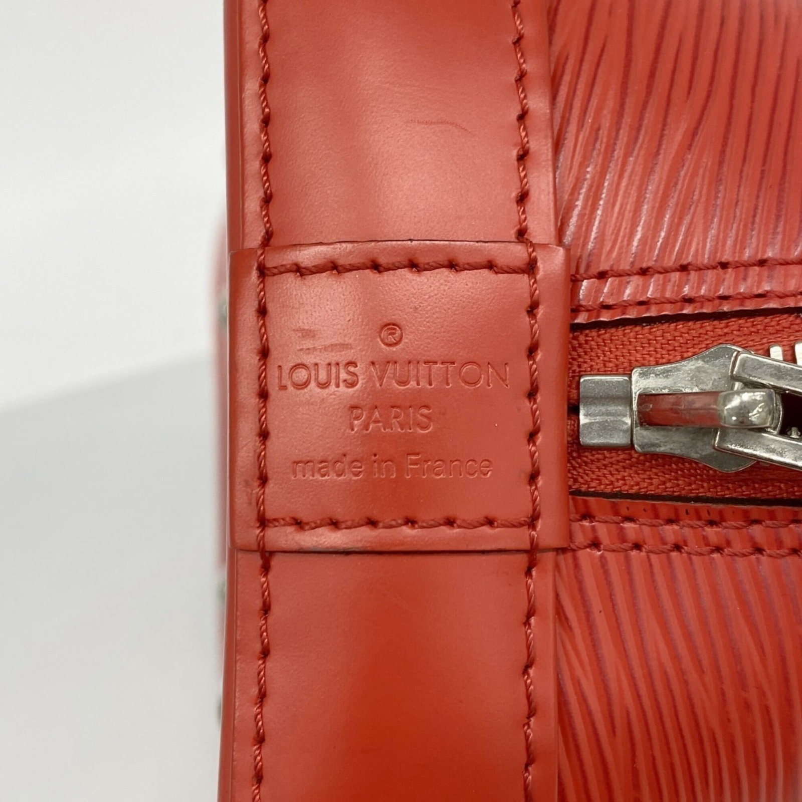 Louis Vuitton Handbag - 5