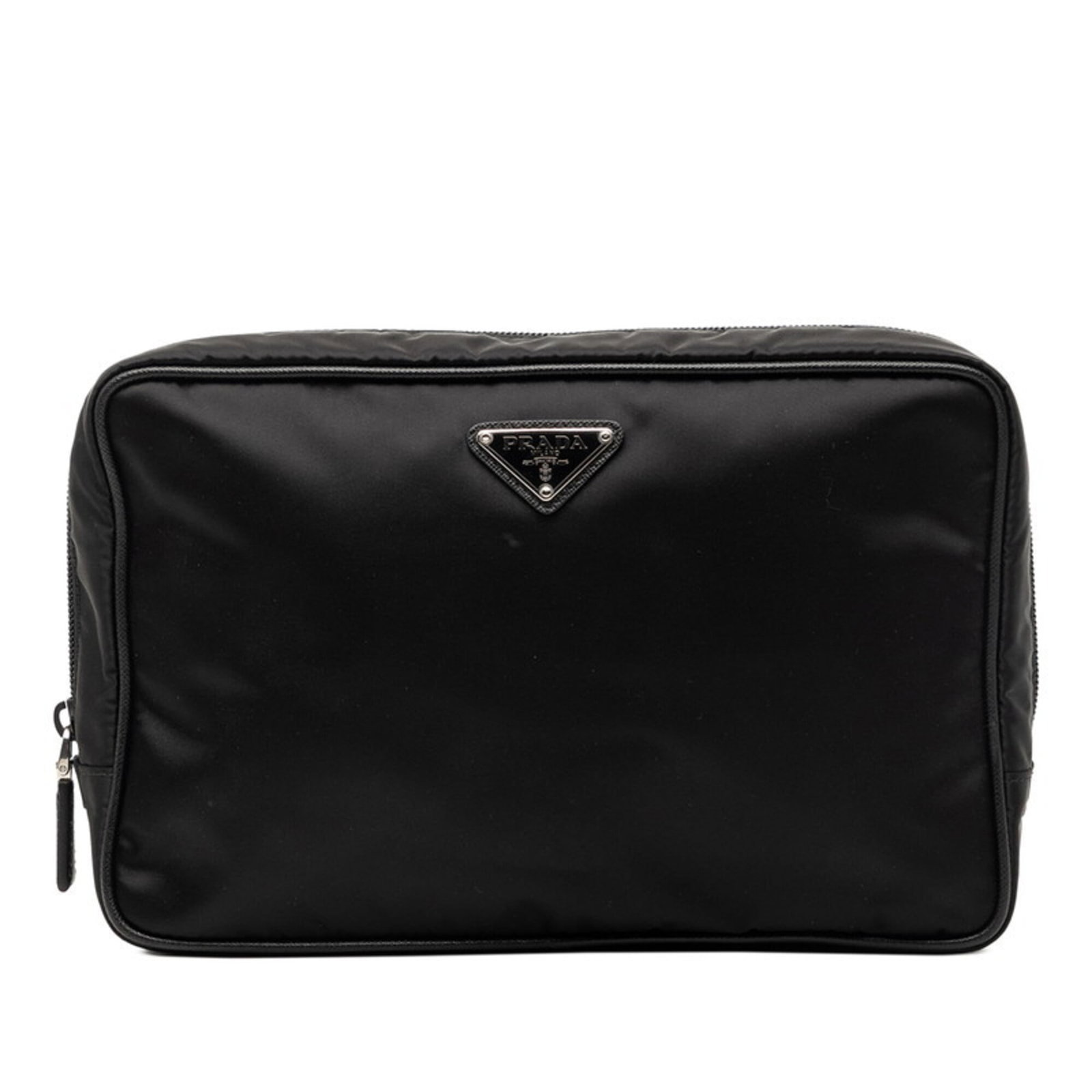 Clutch bag nylon pouch by Prada: Clutch bag nylon pouch by Prada Black Prada nylon clutch bag with a classic design, measuring 16cm x 26cm x 7cm. The item shows signs of usage, with traces of scratches and dirt, but remains in good c