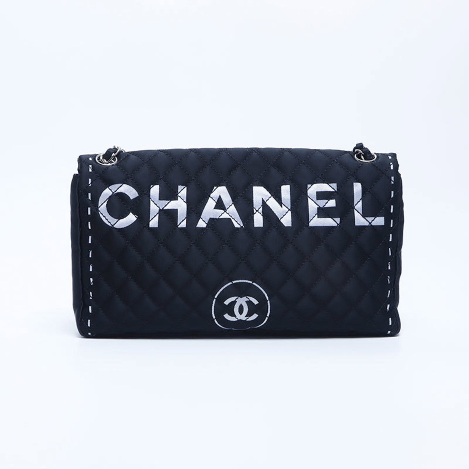 Shoulder Bag by Chanel - 2