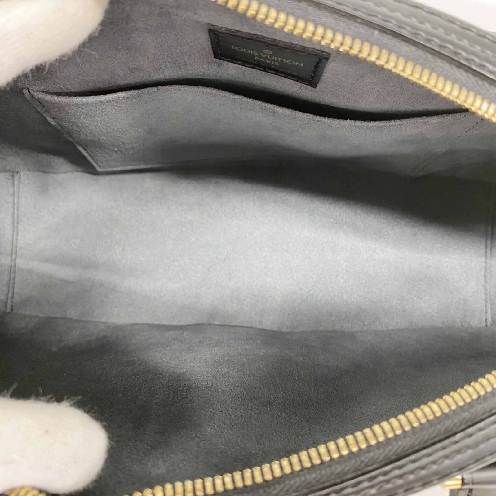 Louis Vuitton Handbag - 4