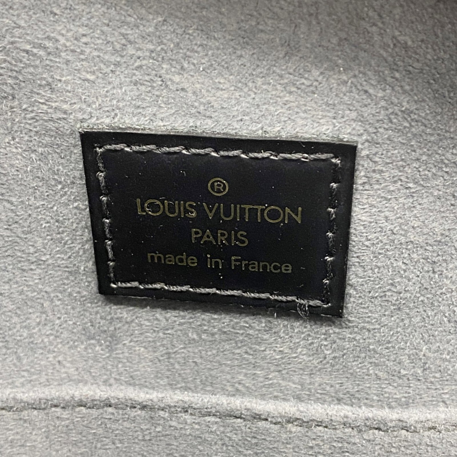Louis Vuitton Handbag - 5