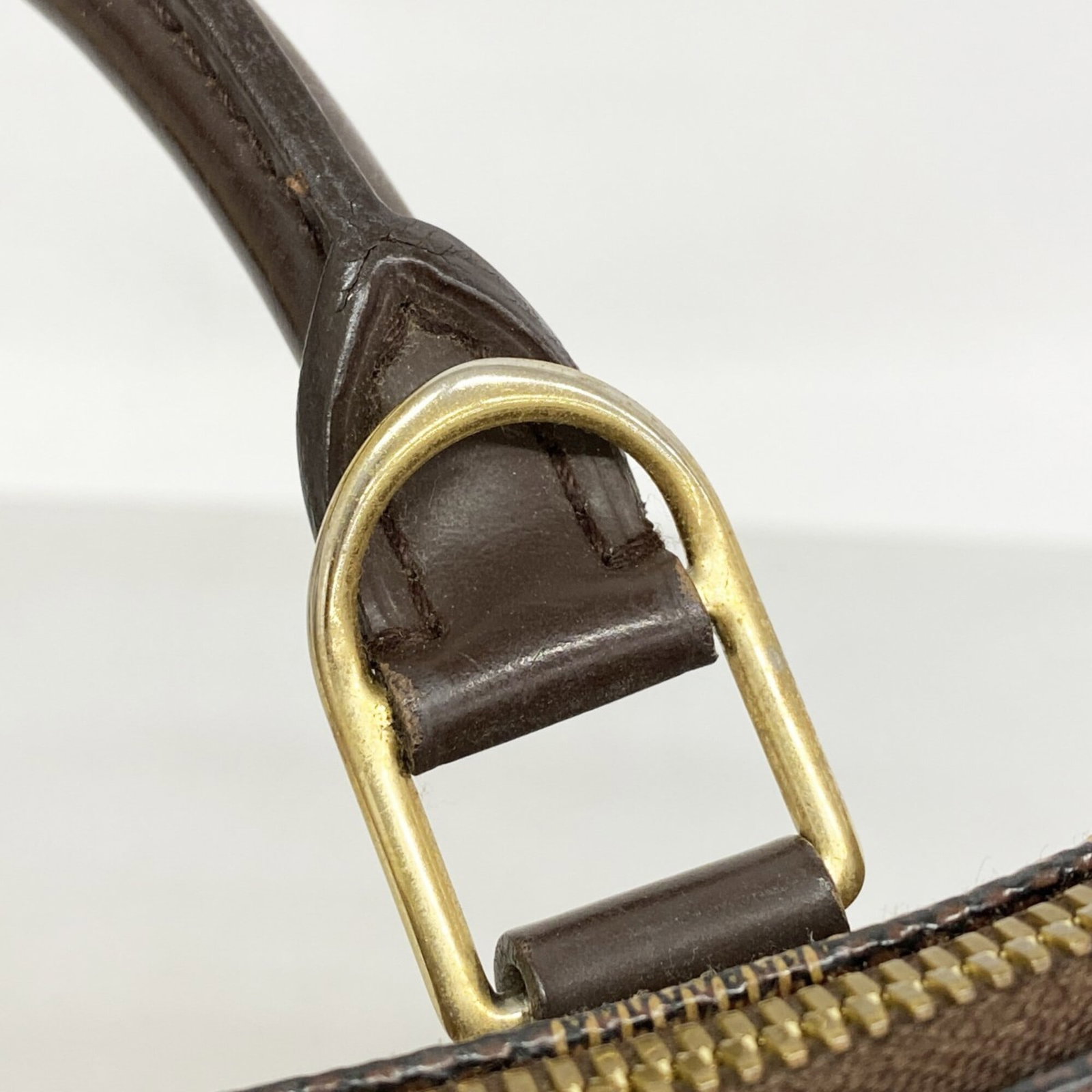 Louis Vuitton Handbag - 7
