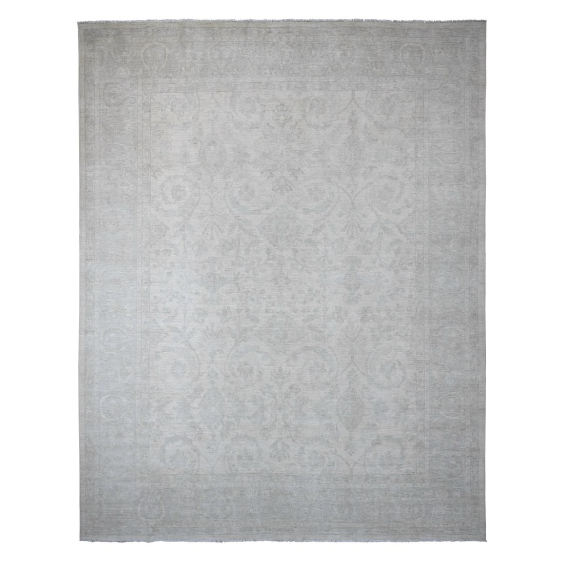 Stone washed Peshawar rug all wool hand knotted oversized white 12'x15'1: Stone washed Peshawar rug all wool hand knotted oversized white 12'x15'1 Oversized ivory Peshawar rug boasts an impressive 12'x15'1 dimensions, showcasing its grandeur in a spacious setting.
