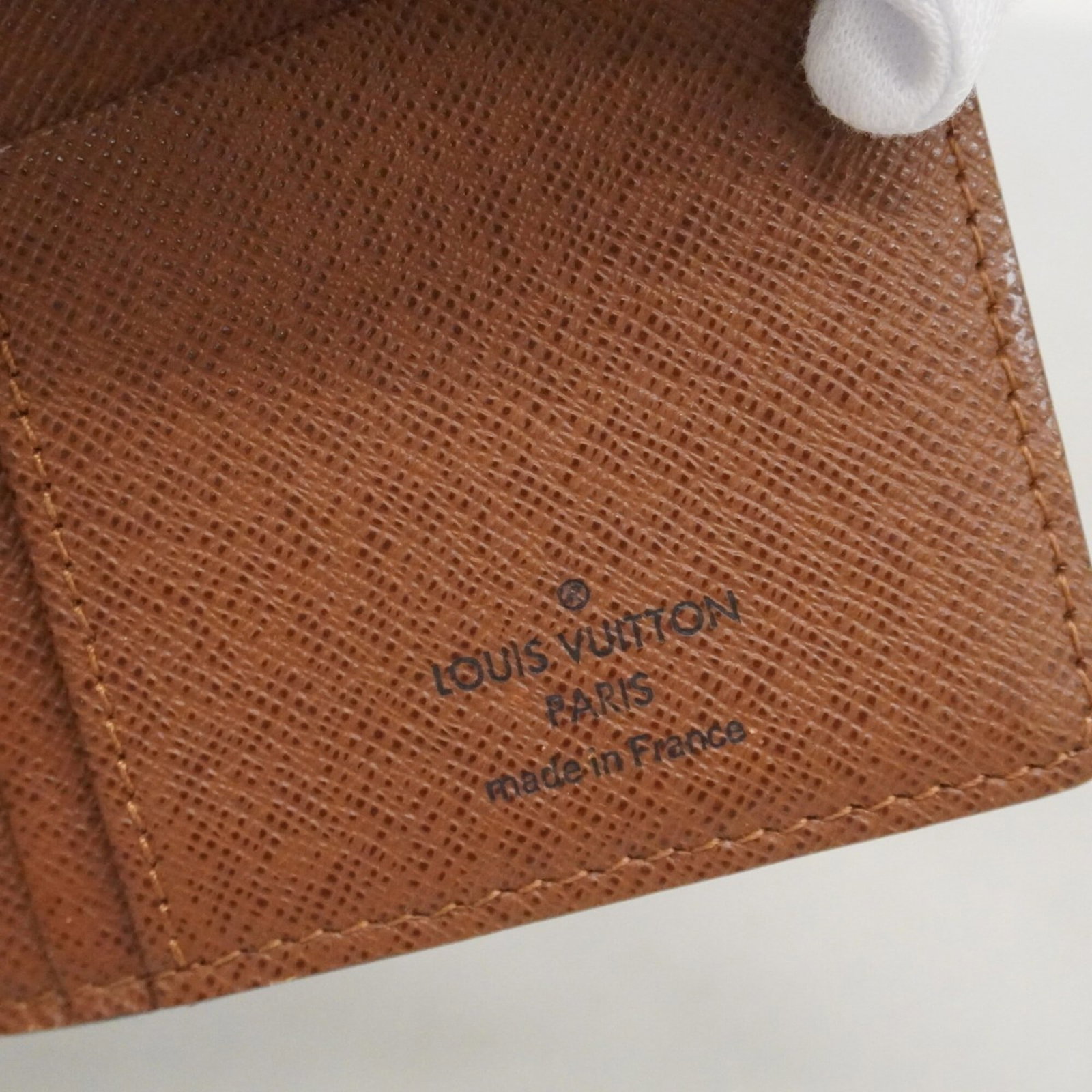 Long Wallet Bi Fold Louis Vuitton - 4