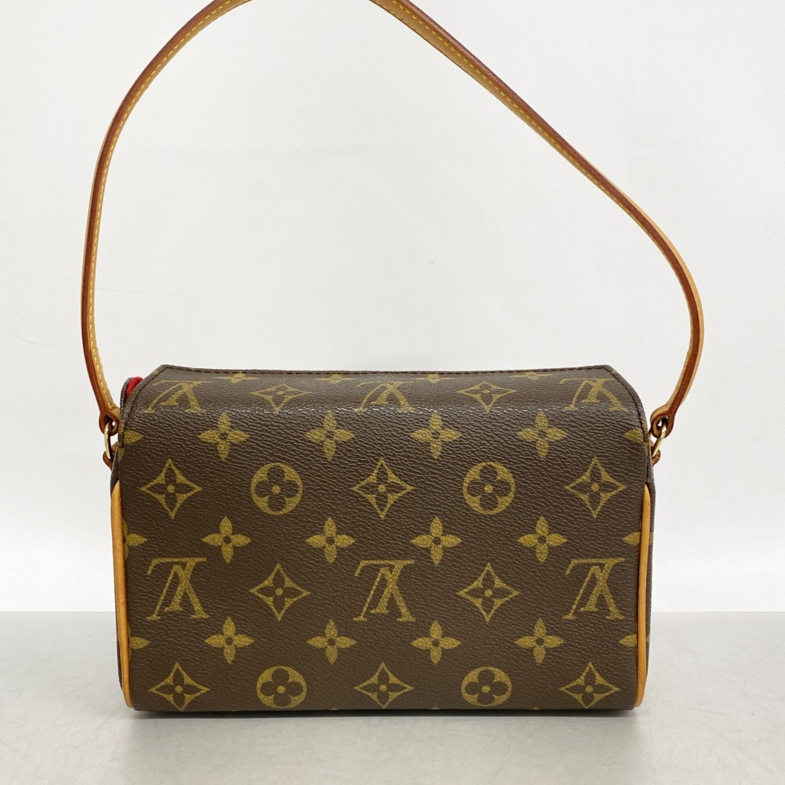 Louis Vuitton Handbag - 8