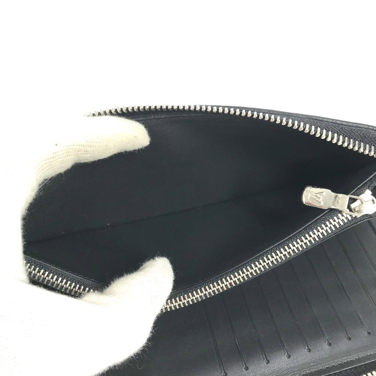 Long Wallet Bi Fold Louis Vuitton - 13