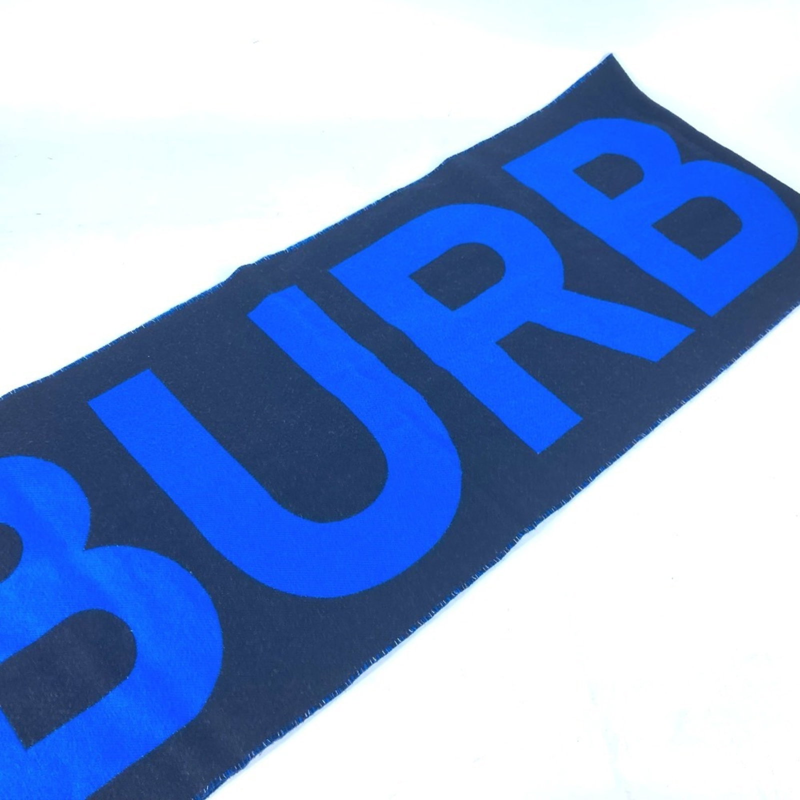 Stole Wool From Burberry - 3