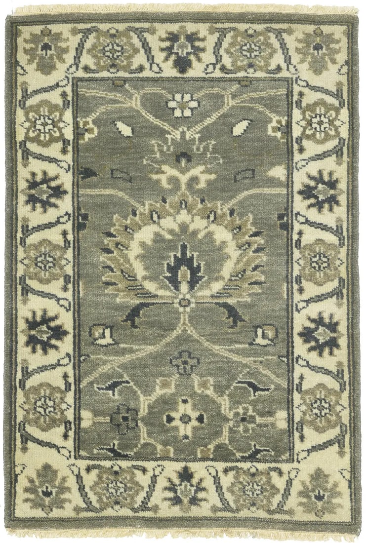 Handmade Oriental Rug Peshawar Floral Design Bathroom Decor 2X3 ft: Handmade Oriental Rug Peshawar Floral Design Bathroom Decor 2X3 ft Hand-knotted in wool, this unique 2x3 ft Peshawar floral design rug boasts a timeless taupe and brownish gray color palette. Its all-
