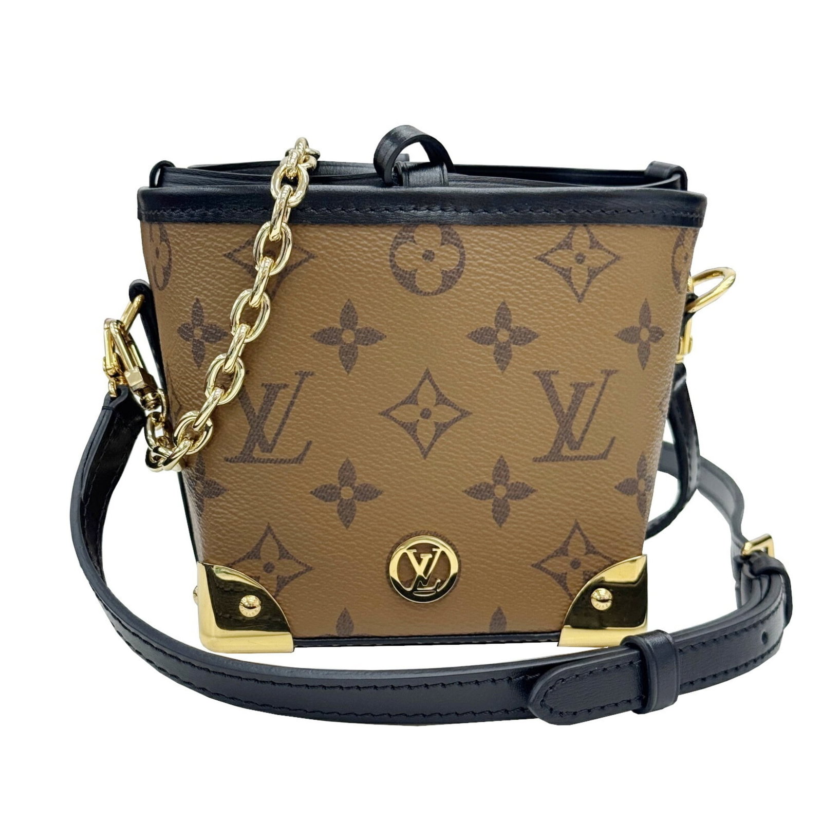 Shoulder Bag Monogram Handbag Louis Vuitton Reverse: Shoulder Bag Monogram Handbag Louis Vuitton Reverse Monogram Reverse Louis Vuitton Shoulder Bag - A stylish and timeless accessory, this brown shoulder bag features the iconic Monogram Reverse pattern
