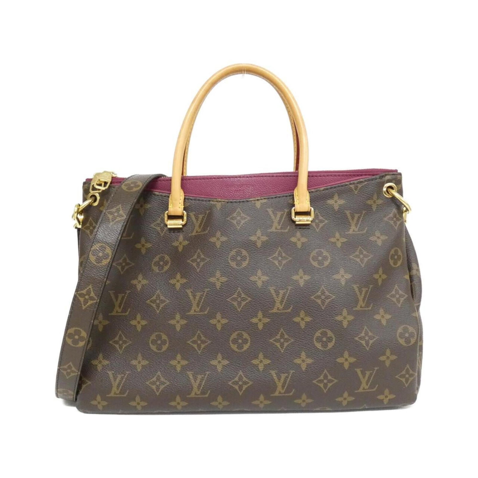 Canvas coated handbag Louis Vuitton: Canvas coated handbag Louis Vuitton Aurore and Marron hues blend in perfect harmony within the coated canvas walls of this Louis Vuitton handbag, adorned with gold hardware that adds a touch of