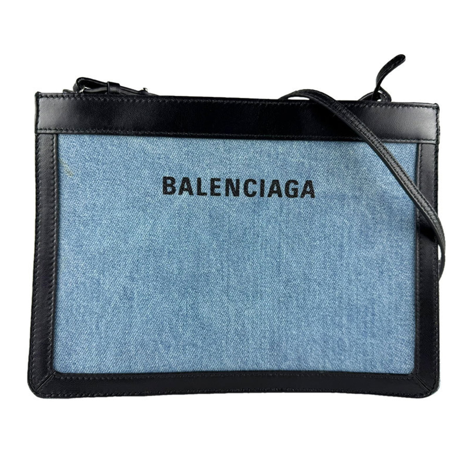 Denim Leather Bag Shoulder Balenciaga: Denim Leather Bag Shoulder Balenciaga Black and blue denim leather Balenciaga shoulder bag with visible scratches and dirt, measuring 19cm x 25cm x 6cm. This used bag features a classic design with a