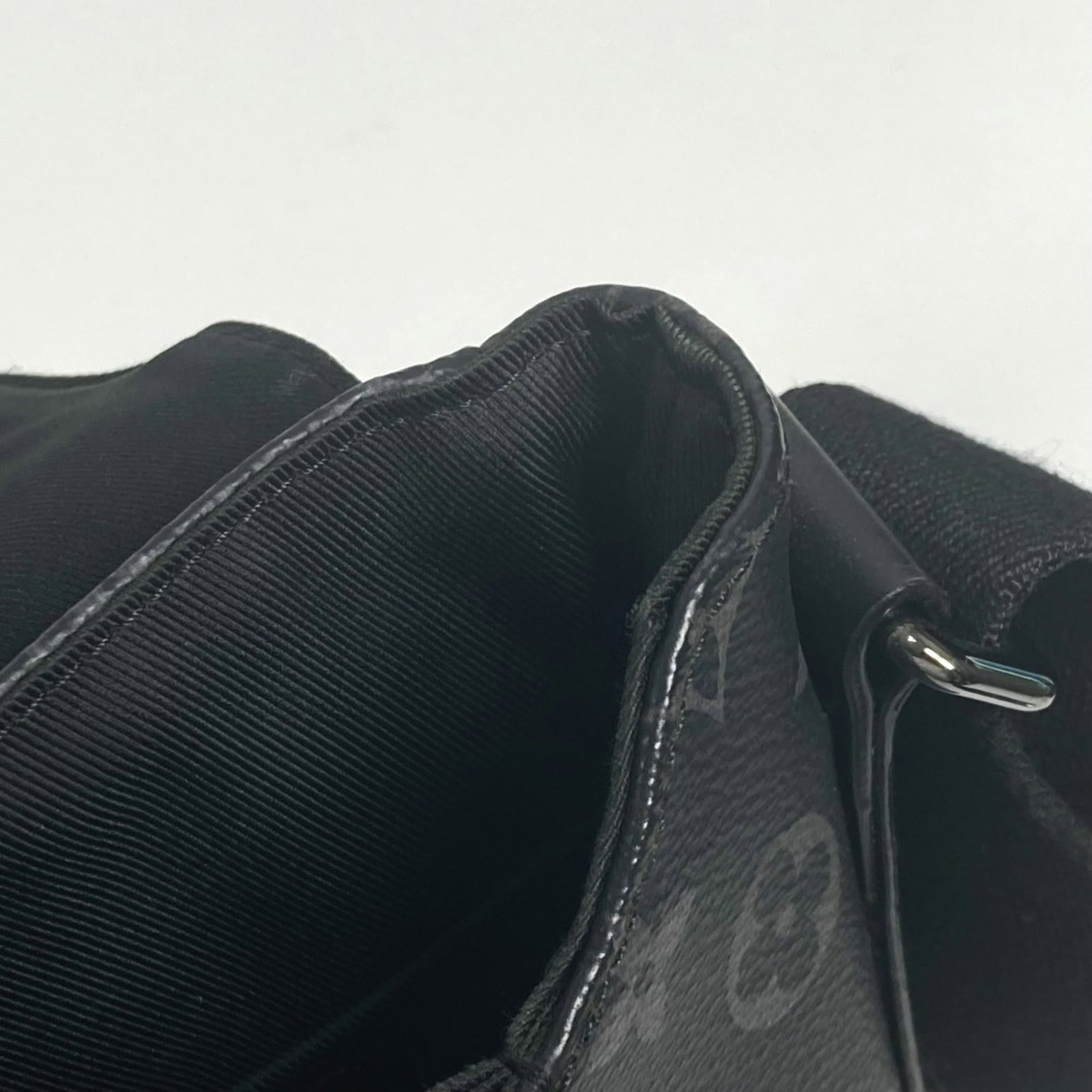 Monogram Eclipse Louis Vuitton Bag Shoulder - 11