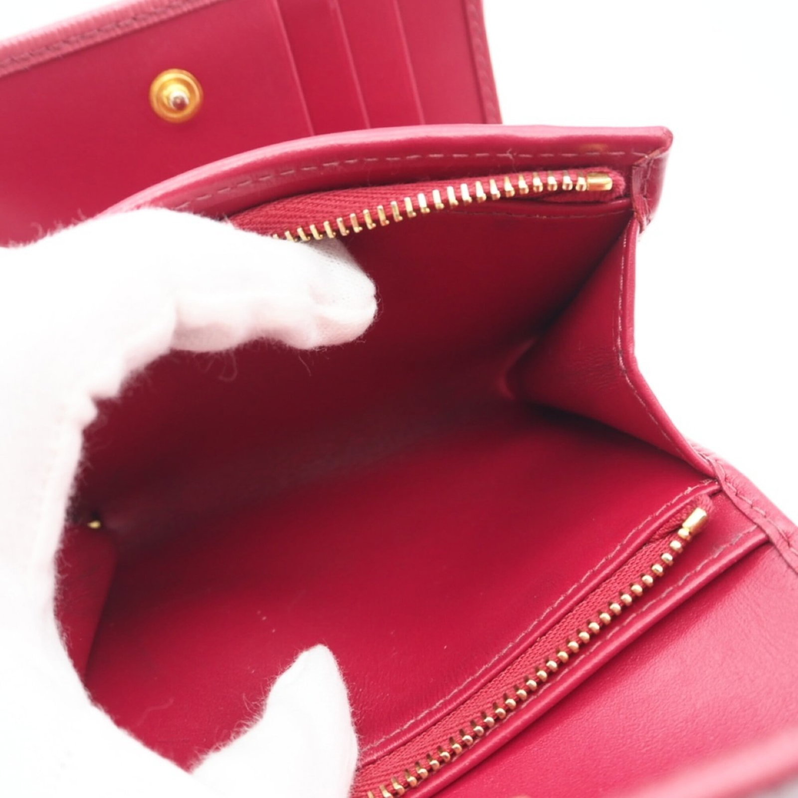 Prada Wallet (Tri-Fold) Leather - 13