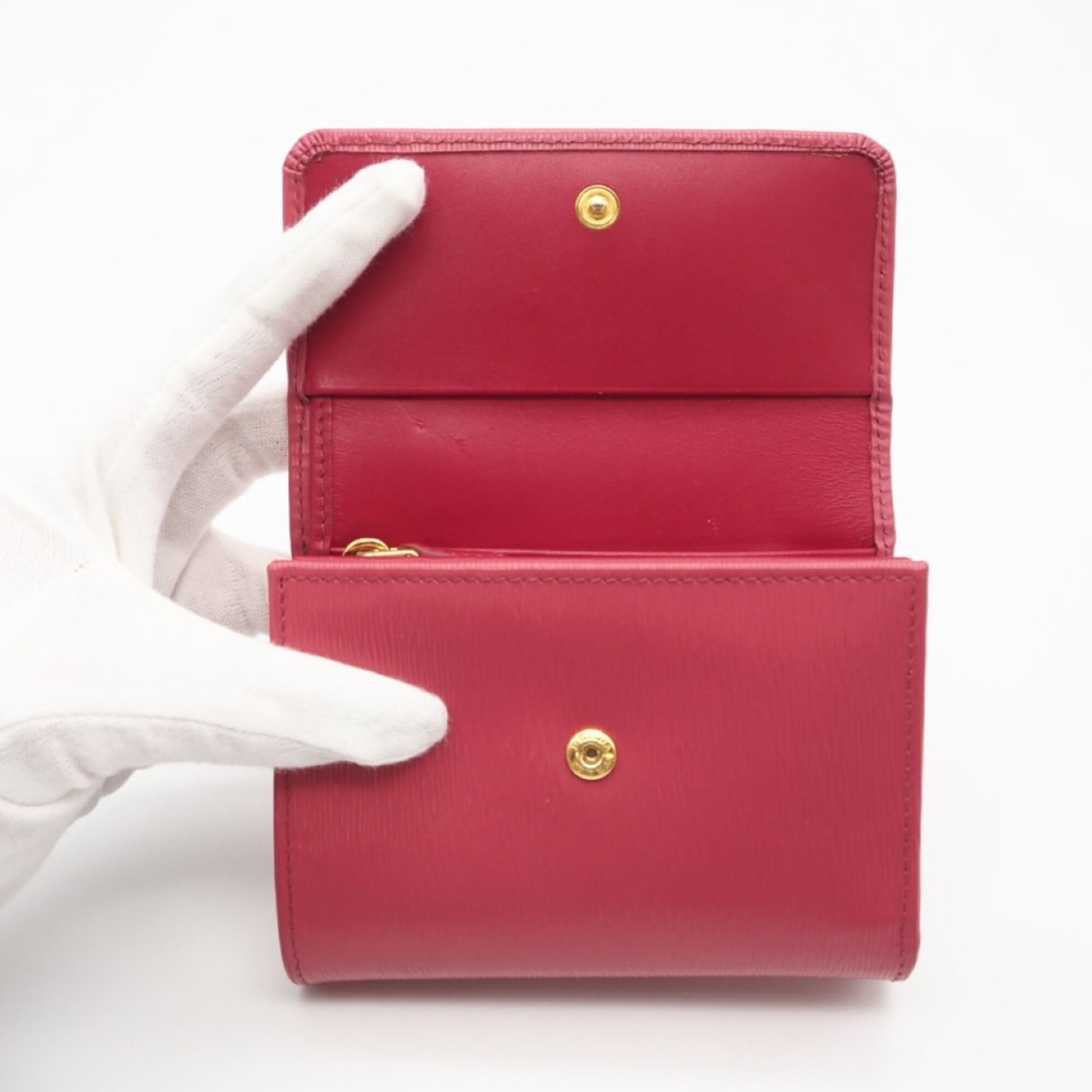 Prada Wallet (Tri-Fold) Leather - 9