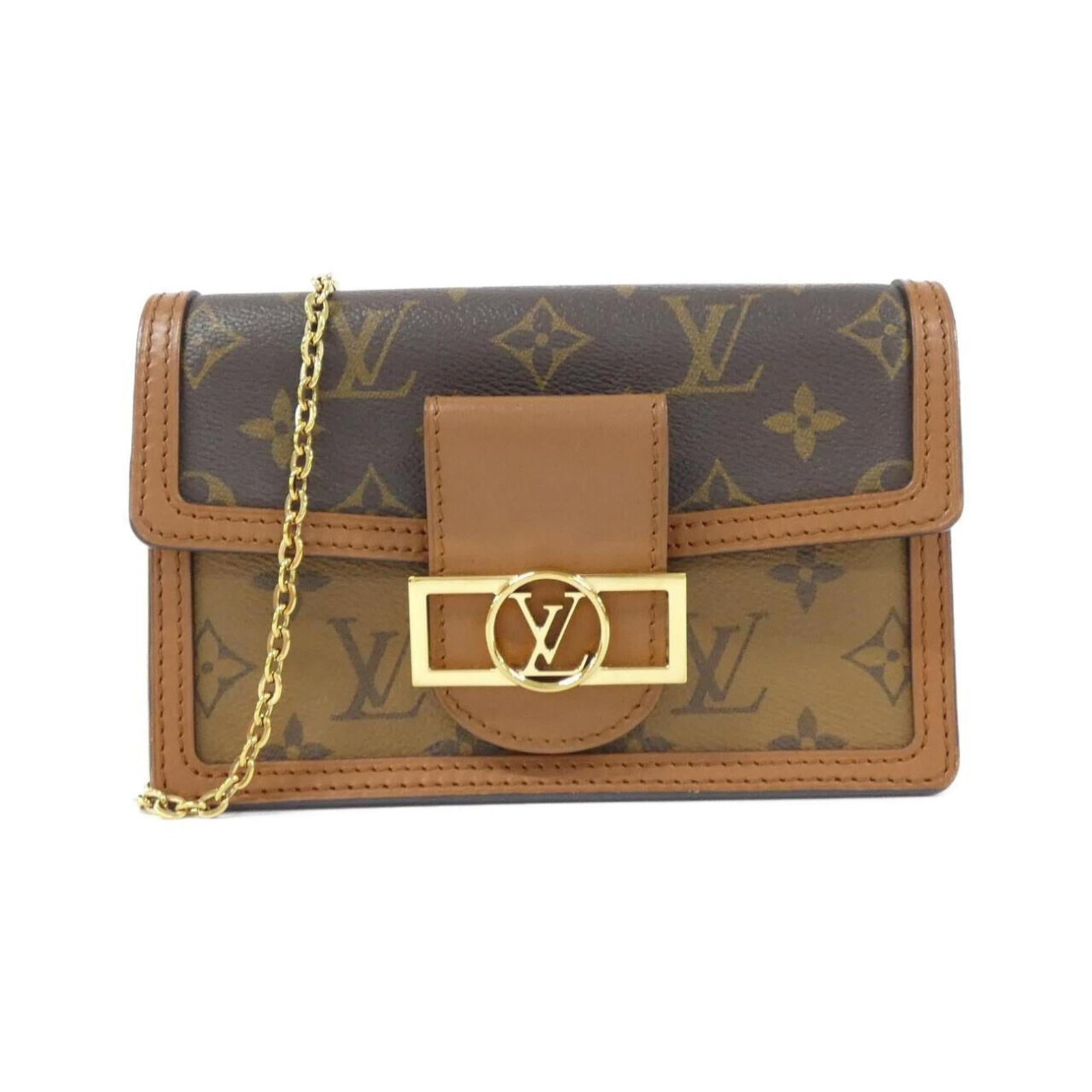 Vuitton Louis Monogram Reverse Shoulder Bag: Vuitton Louis Monogram Reverse Shoulder Bag Marron, Monogram Reverse Vuitton Louis shoulder bag with a unique reverse shoulder design. This pre-owned bag features a few traces of usage and some minor