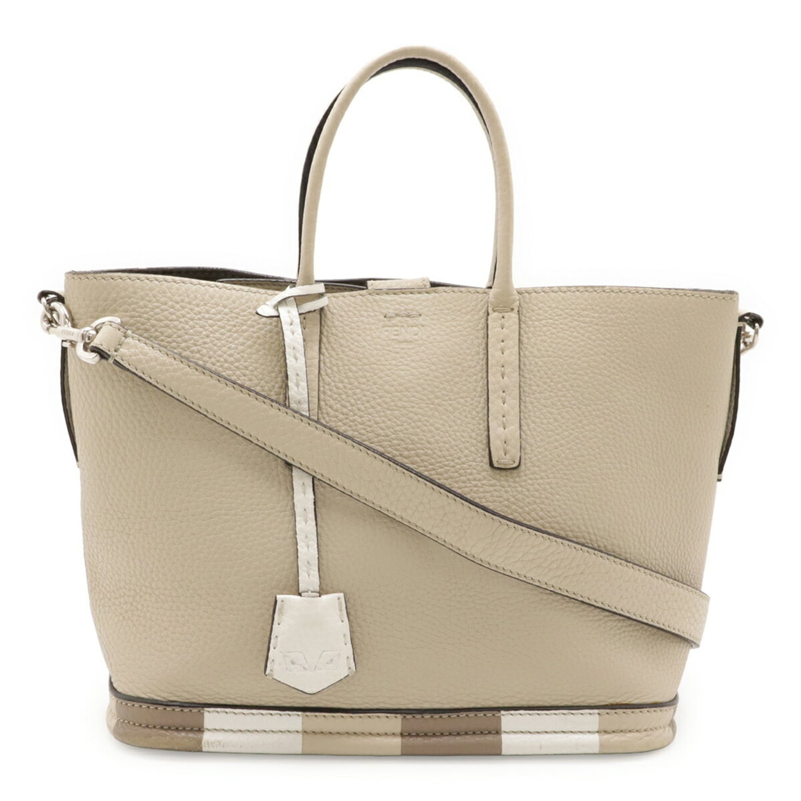 Fendi Handbag Shoulder Bag Leather: Fendi Handbag Shoulder Bag Leather This Fendi Handbag Shoulder Bag Leather is a classic design with a timeless beige and sand color combination. Made from high-quality leather, it features a versatile