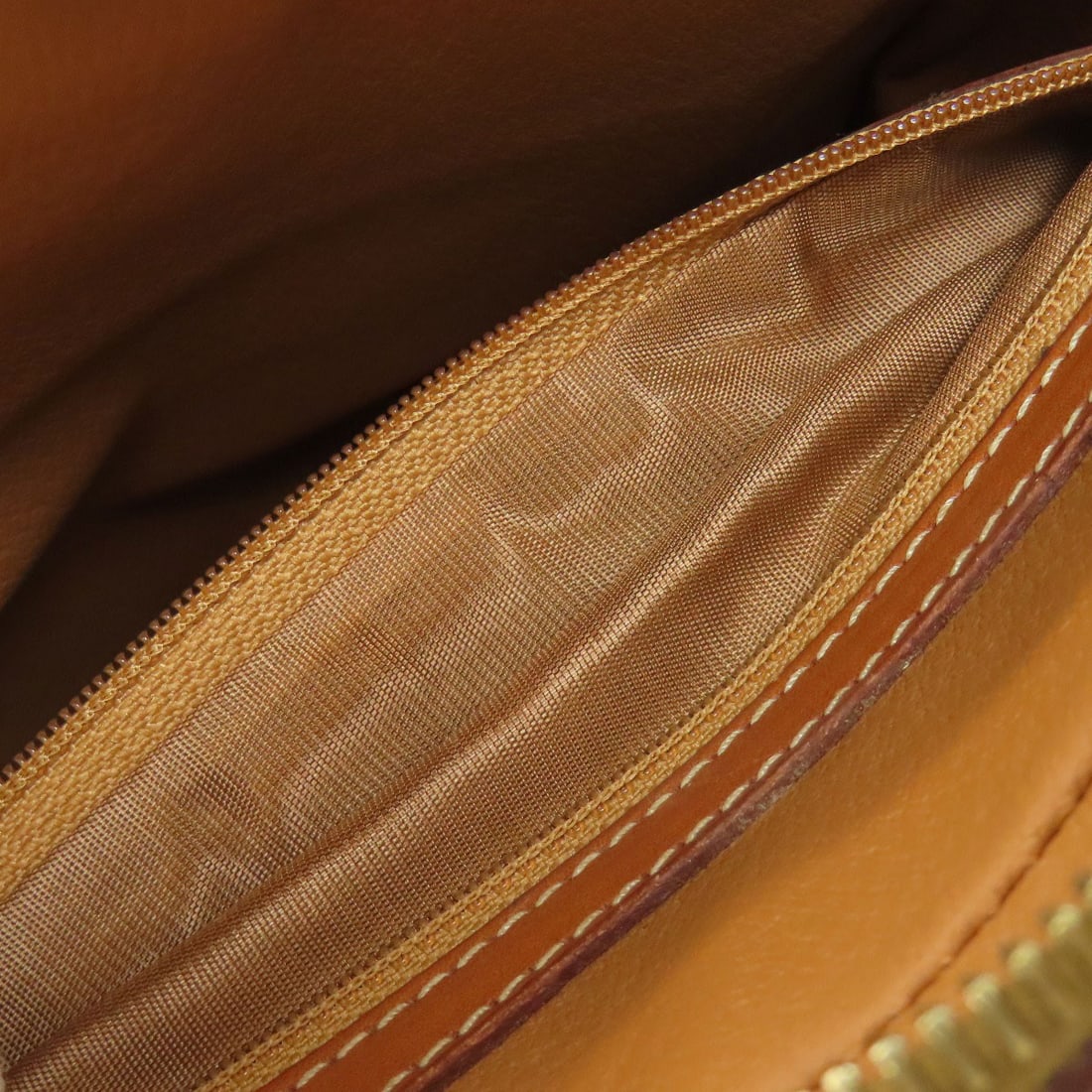 PVC pattern Celine bag shoulder macadam - 9