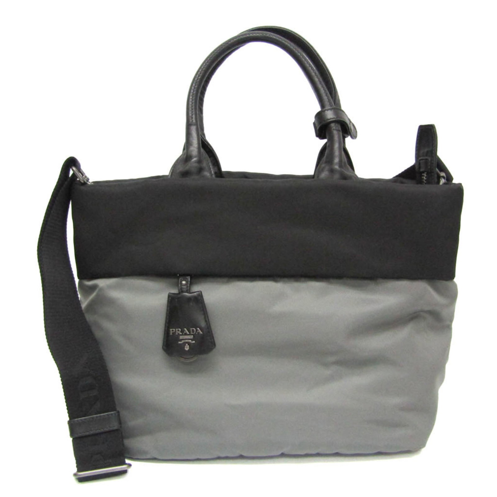 Prada Handbag Shoulder Bag Tessuto Nappa Leather: Prada Handbag Shoulder Bag Tessuto Nappa Leather The Prada Handbag Shoulder Bag Tessuto Nappa Leather is a stylish and versatile accessory, featuring the iconic tessuto and nappa leather combination