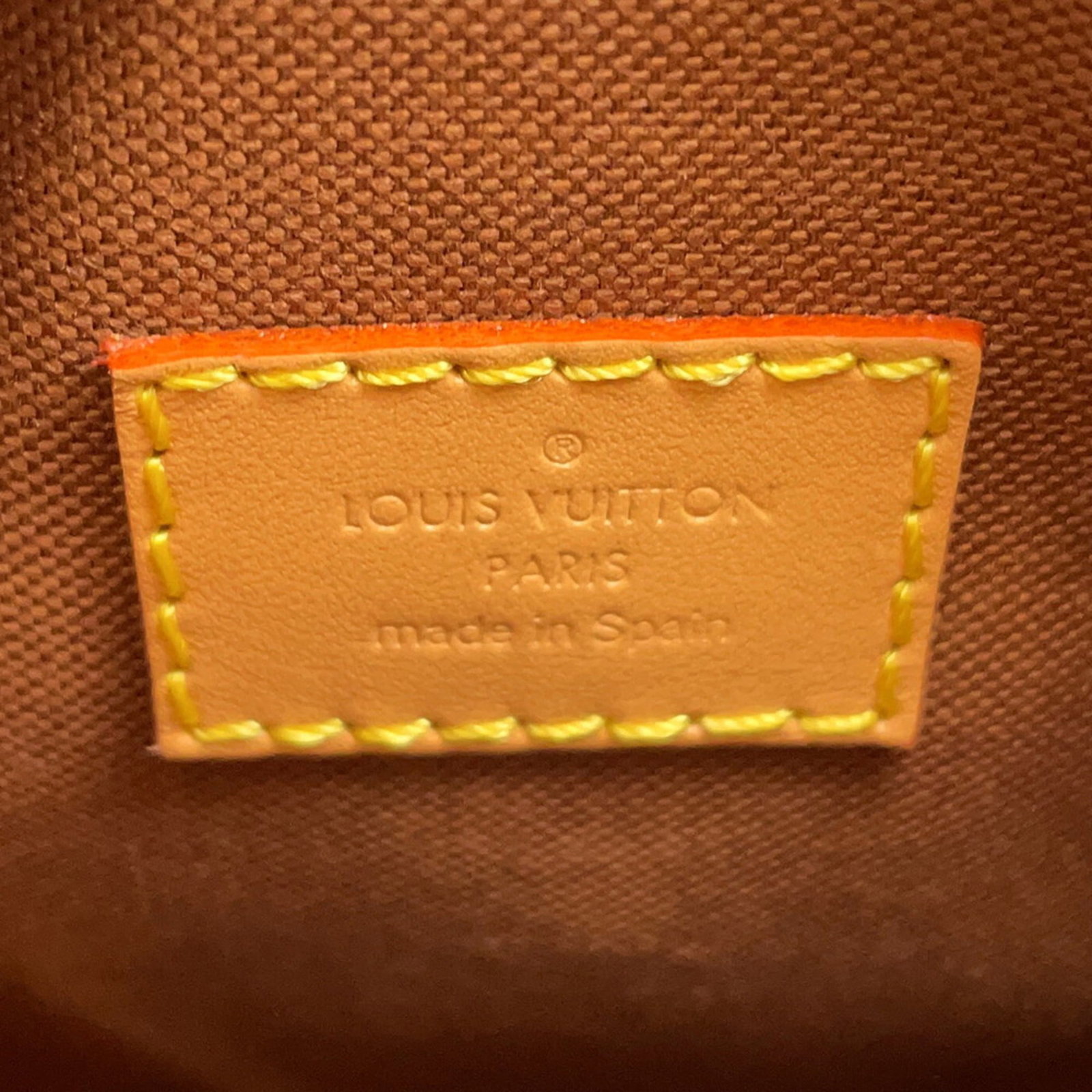Shoulder Bag Louis Vuitton Pouch Monogram - 12