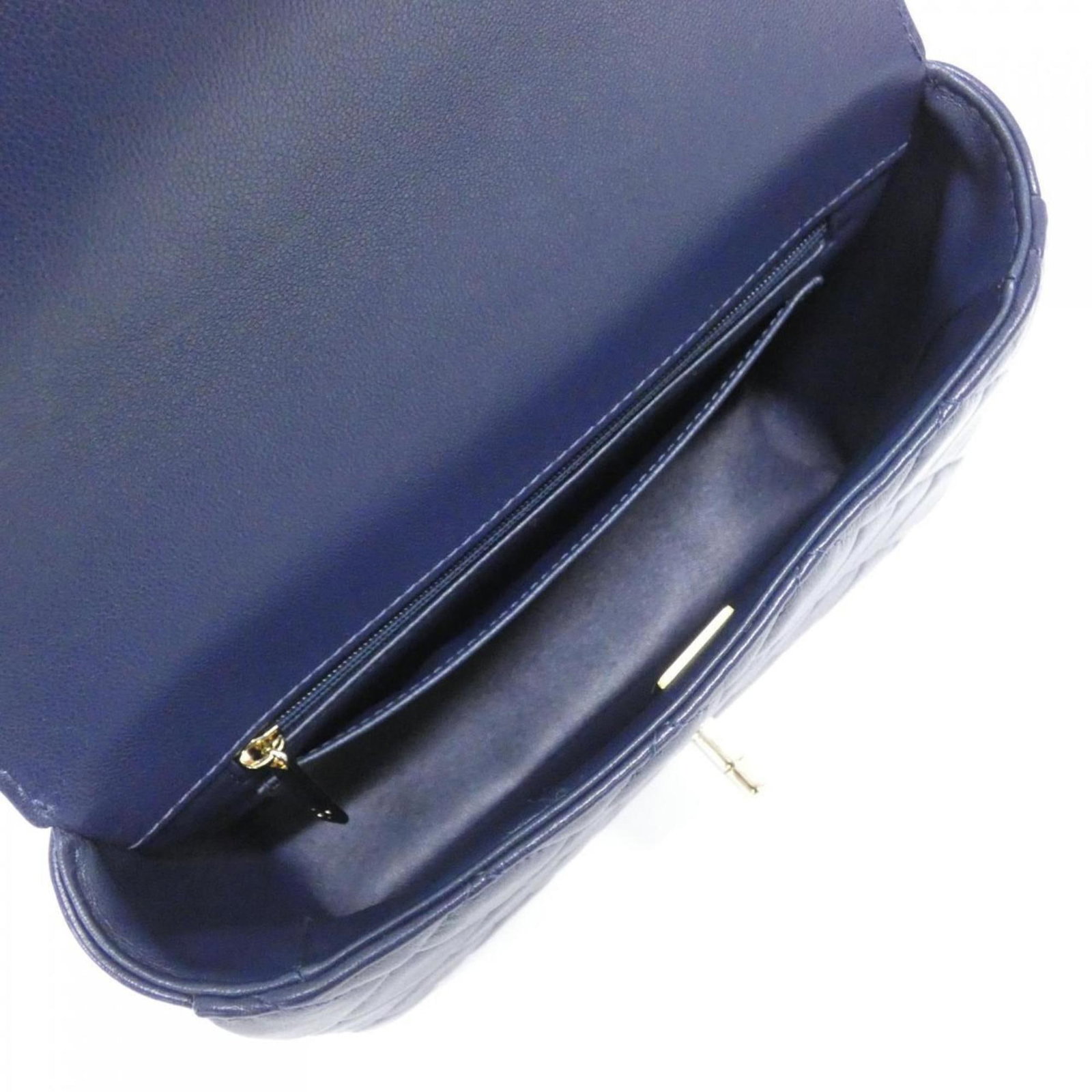 Chanel Handbag Leather - 6