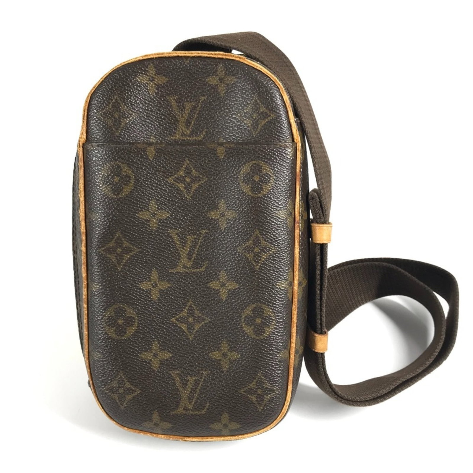 Vuitton Louis Monogram Sling Shoulder Pochette Bag: Vuitton Louis Monogram Sling Shoulder Pochette Bag The Louis Vuitton Monogram Sling Shoulder Pochette Bag boasts its iconic brown monogram pattern, characteristic of the brand's signature style. Measu