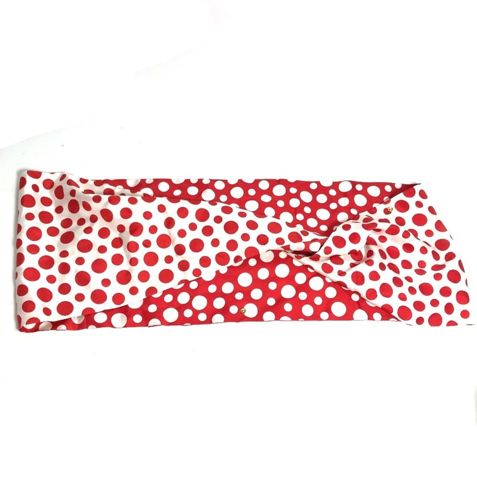Silk Louis Vuitton Scarf Infinity: Silk Louis Vuitton Scarf Infinity Silk Louis Vuitton Scarf Infinity in vibrant red and white hues. Made from luxurious silk, this unique infinity scarf boasts an elegant design that adds a touch of