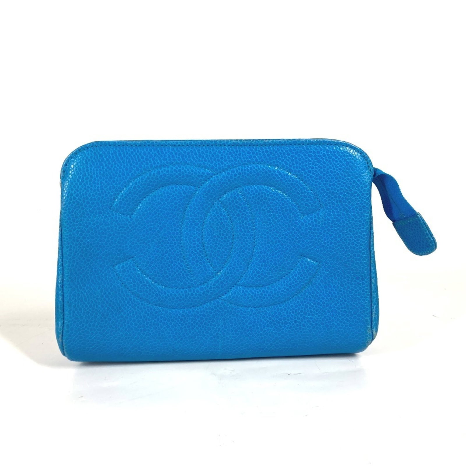 Caviar leather pouch by Chanel: Caviar leather pouch by Chanel Caviar leather pouch by Chanel, featuring blue color and a compact size of 11.5cm x 16.5cm, adds a touch of sophistication to any accessory collection. With traces of