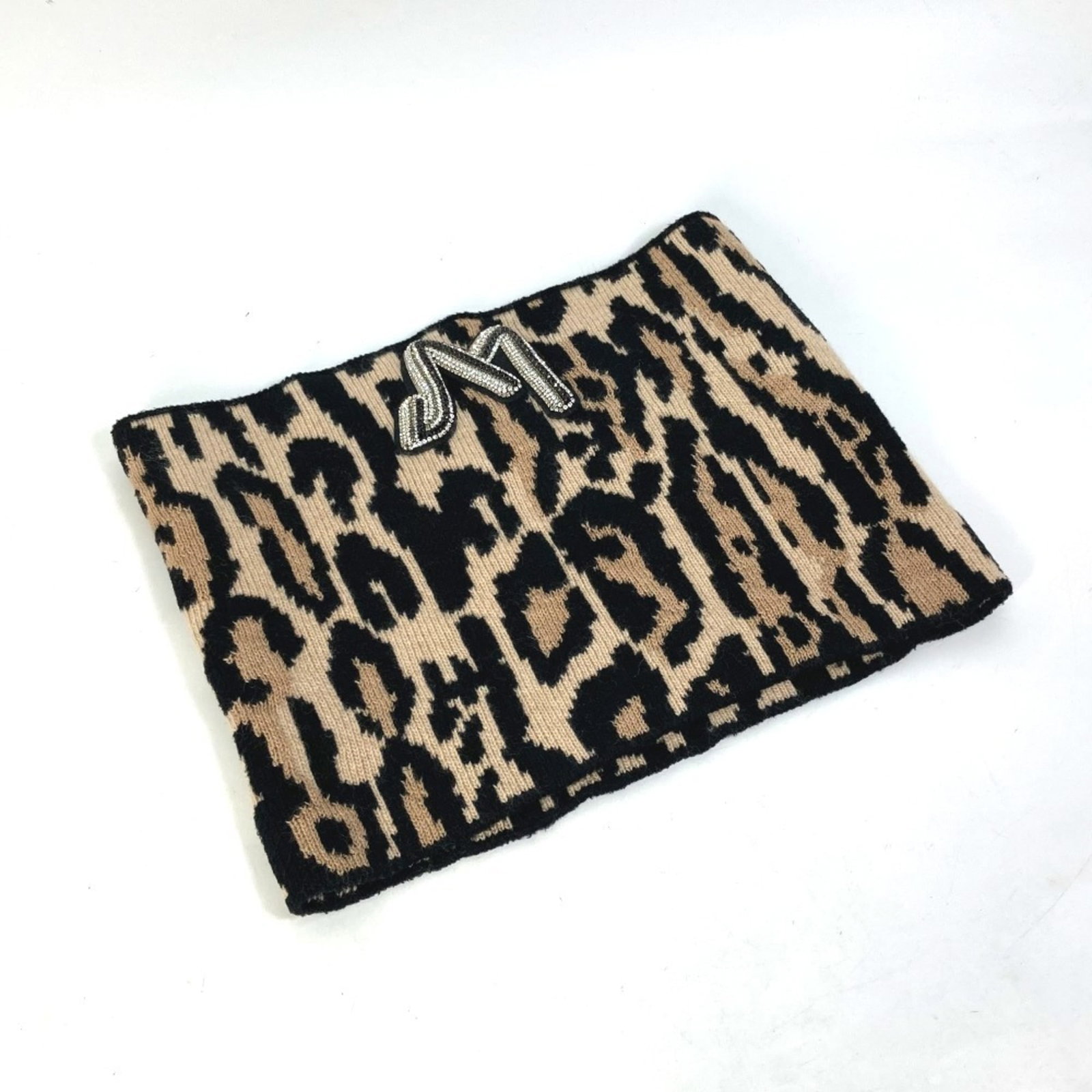 Louis Vuitton Wool Rayon Infinity Scarf: Louis Vuitton Wool Rayon Infinity Scarf Item Specifics: Brand: Louis Vuitton Type: Infinity Scarf Gender: Women Color: Black, Brown Material: Wool , Rayon Size (Lxw): 24cm x 32.5cm / 9.44'' x 12.79''