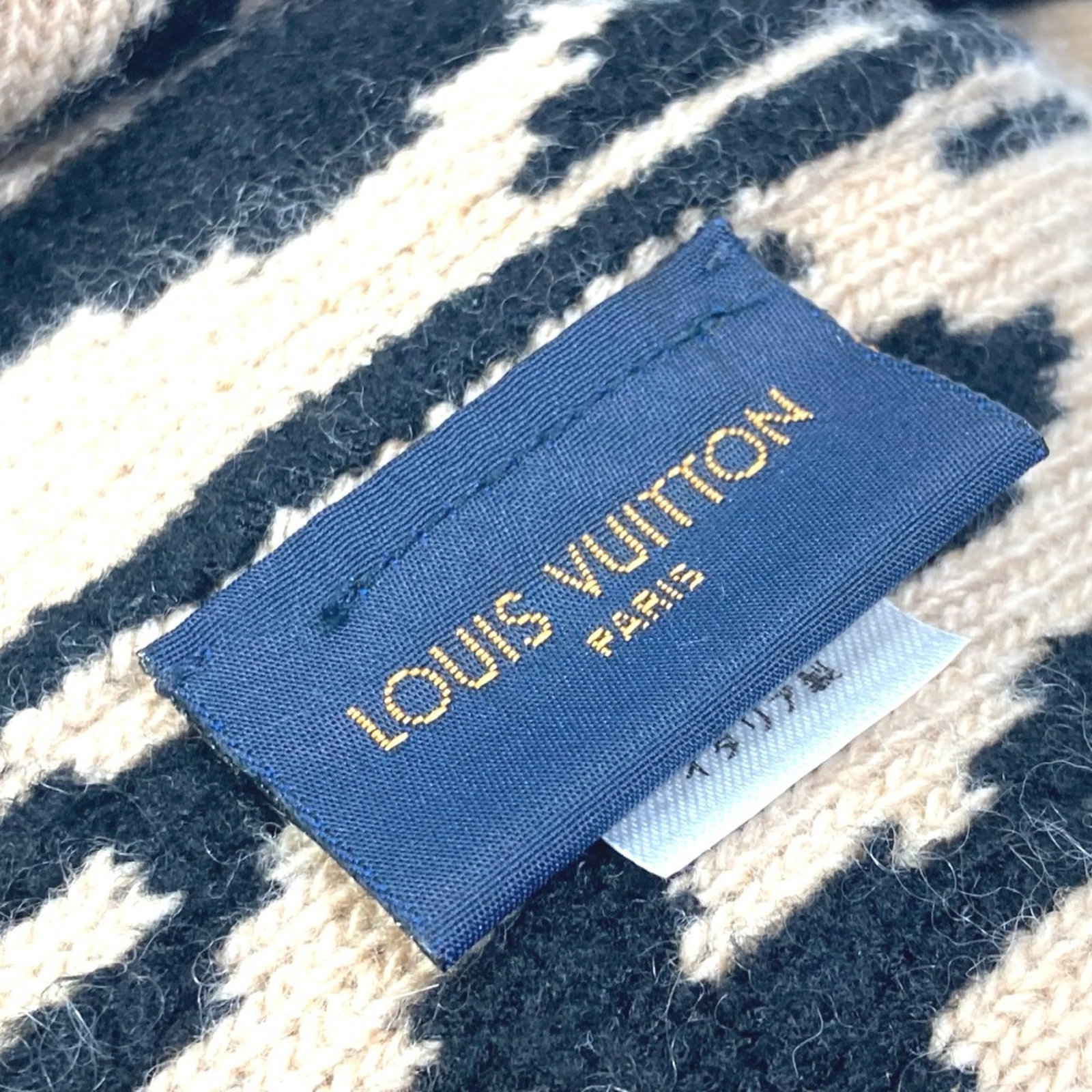 Louis Vuitton Wool Rayon Infinity Scarf - 7