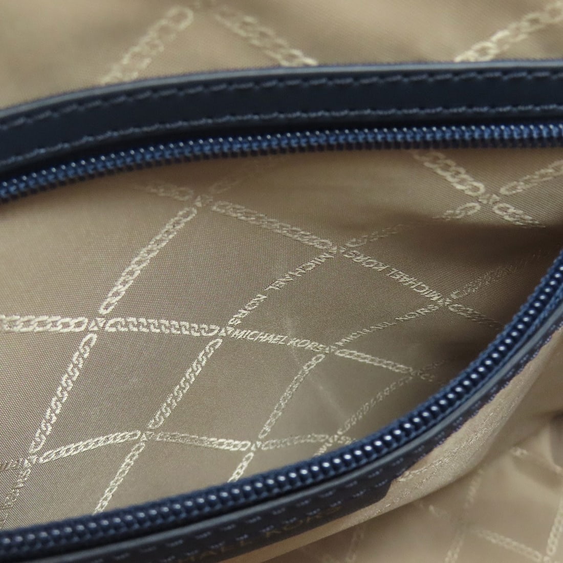 Total pattern handbag pvc michael kors - 10