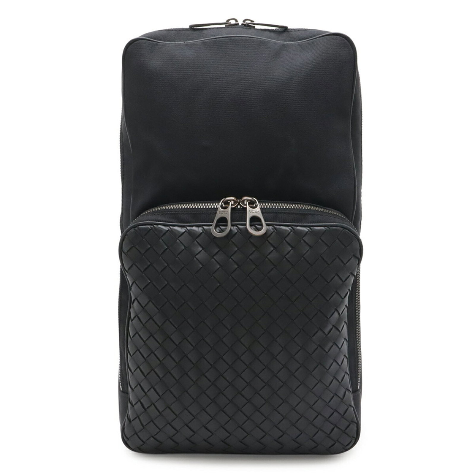 Canvas Leather Bag Sling Nylon Shoulder Bottega Veneta: Canvas Leather Bag Sling Nylon Shoulder Bottega Veneta Canvas Leather Bag Sling Nylon Shoulder Bottega Veneta - A versatile and stylish shoulder bag with a unique blend of nylon canvas, leather, and