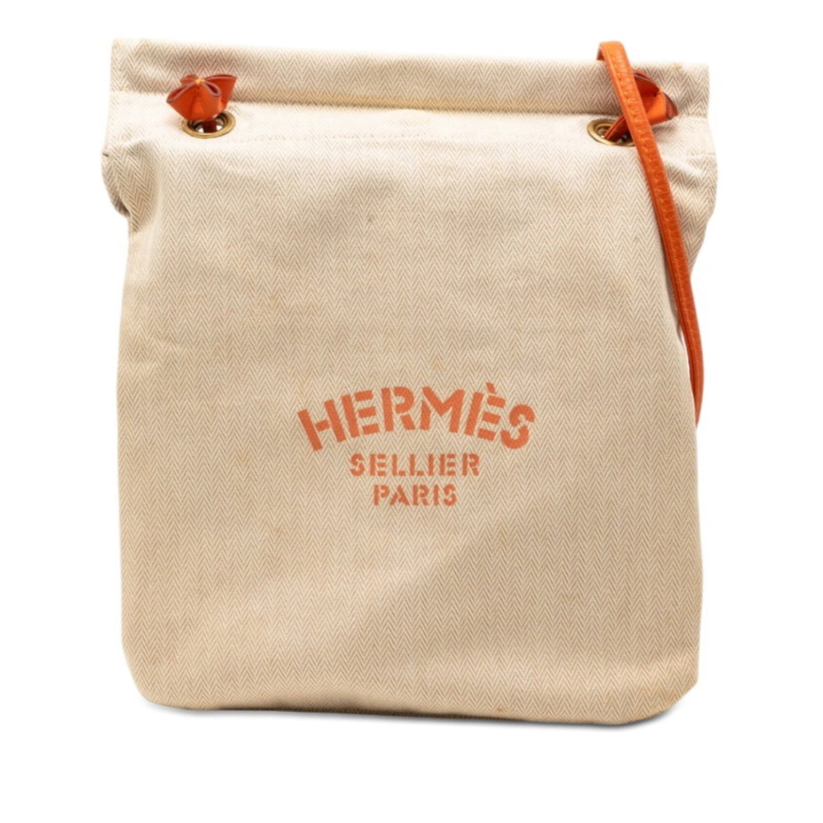 Hermes Shoulder Bag Toile Chevron Leather: Hermes Shoulder Bag Toile Chevron Leather Toile Chevron Leather shoulder bag from Hermes, featuring a classic design with beige and orange hues. The bag's Toile Chevron pattern adds a touch of
