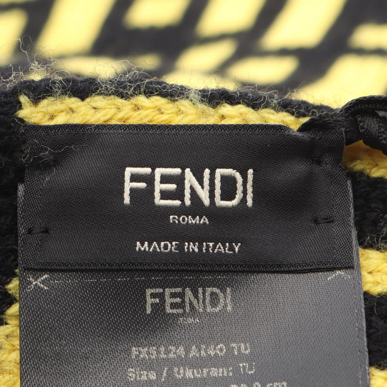 Fendi stole wool - 2