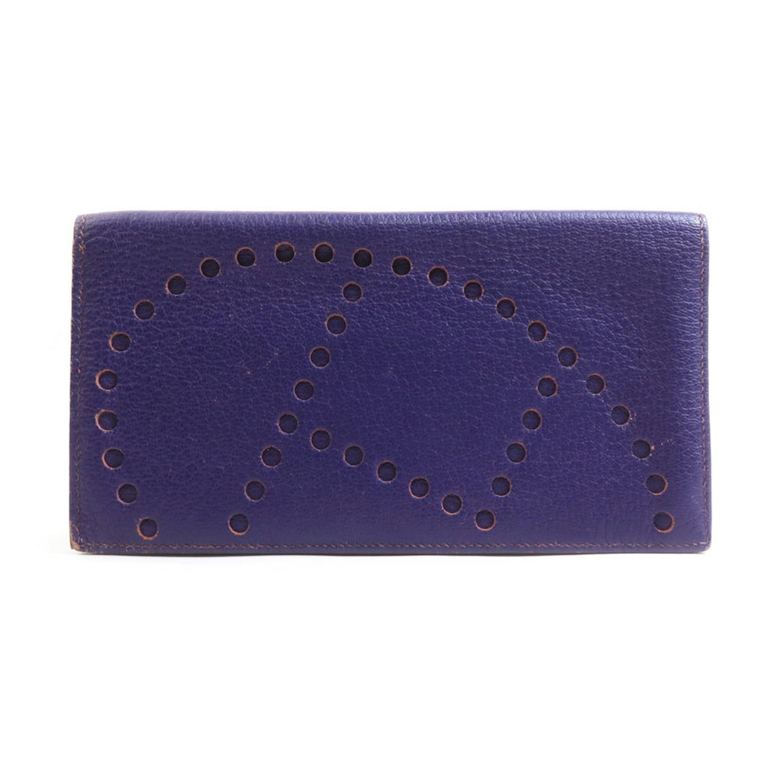 Hermes Long Wallet (Bi-Fold) Leather: Hermes Long Wallet (Bi-Fold) Leather The Hermes Long Wallet (Bi-Fold) Leather features a rich purple color and a sleek, bi-fold design. With its classic long shape and high-quality leather material,