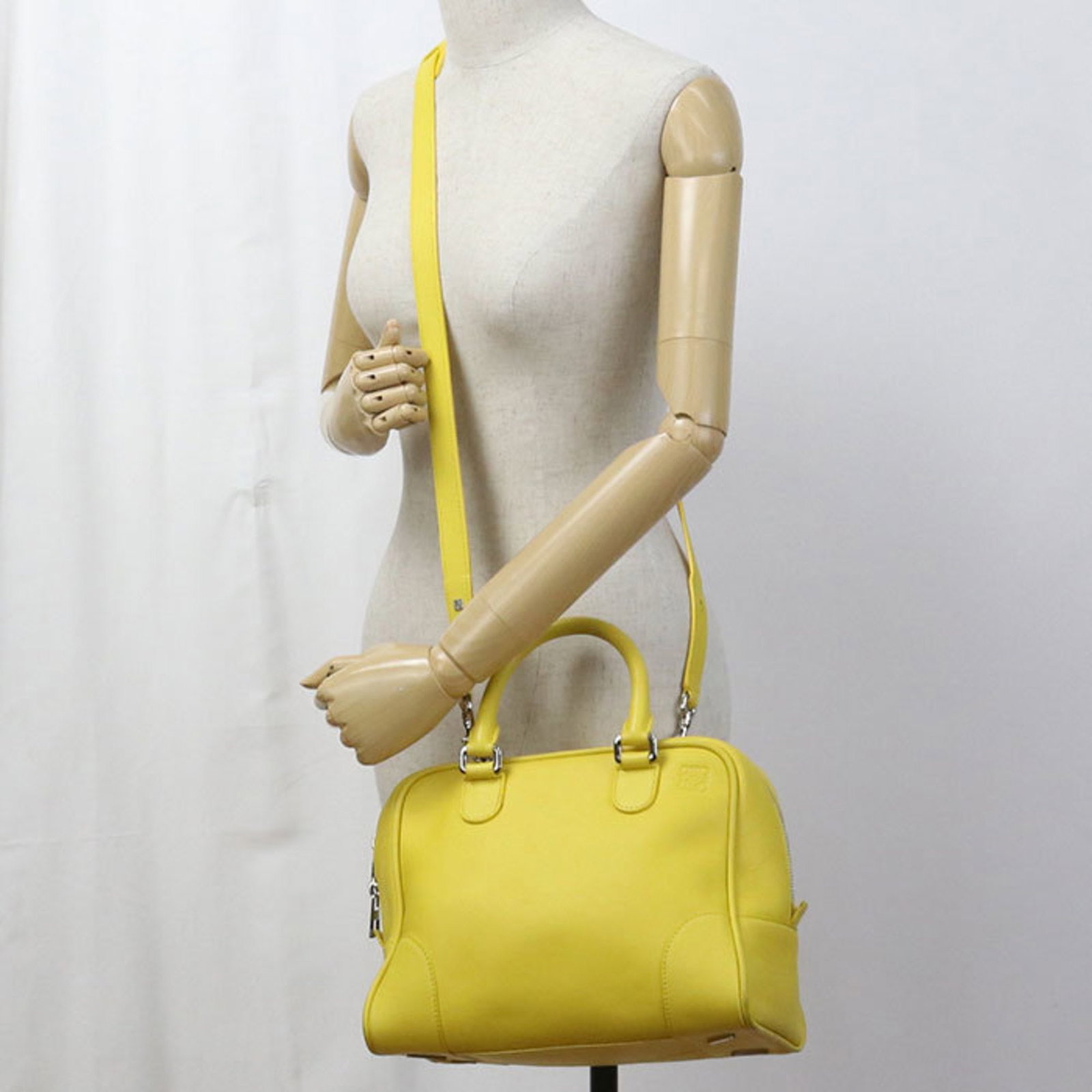 Handbag Leather from Loewe - 10