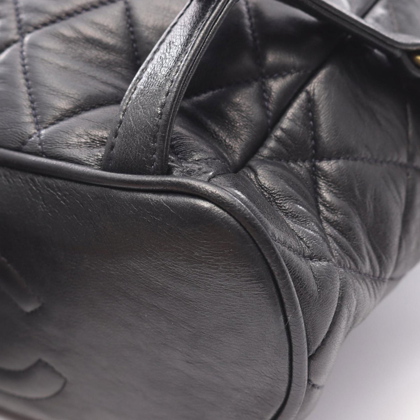 Leather Backpack by Chanel - 6
