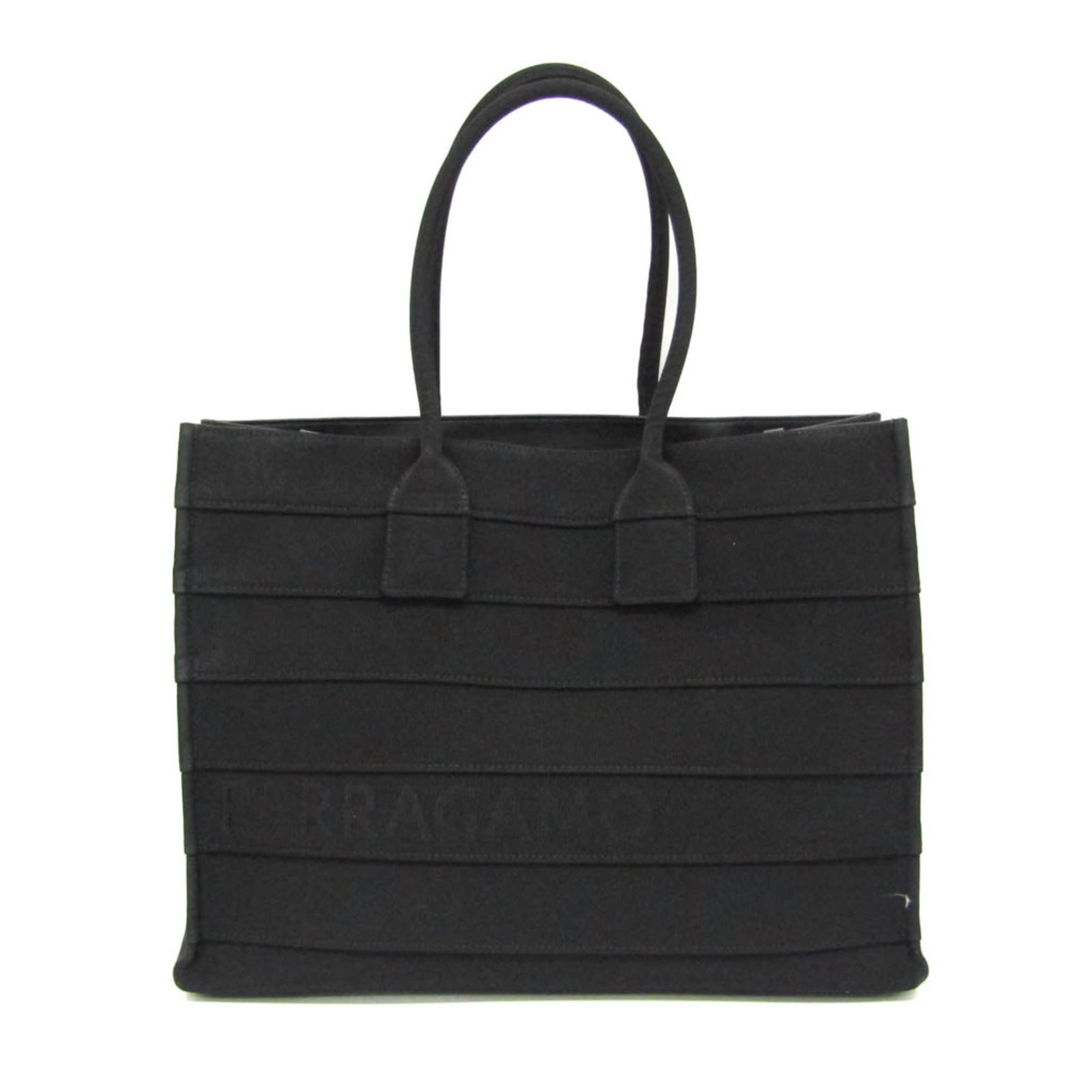 Salvatore Ferragamo tote bag canvas: Salvatore Ferragamo tote bag canvas Black canvas Salvatore Ferragamo tote bag with a classic design, measuring 34cm x 42cm x 18cm. The bag has some minor signs of usage, including scratches and dirt, 