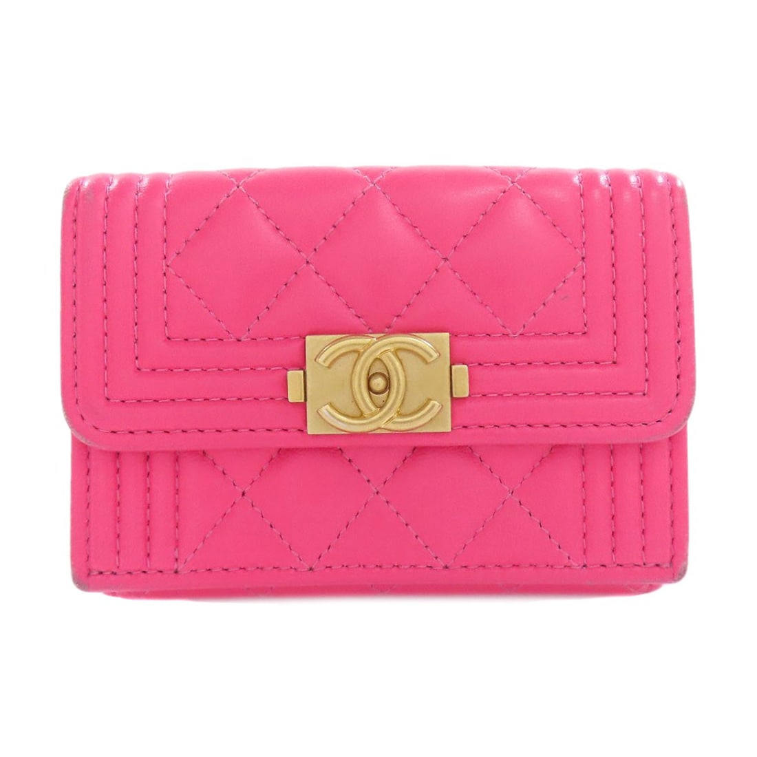 Chanel Tri-Fold Boy Chanel Goldhardware Bifold Wallet With Coin Pocket: Chanel Tri-Fold Boy Chanel Goldhardware Bifold Wallet With Coin Pocket Pink calf bifold wallet with coin pocket, featuring gold hardware from the iconic Boy Chanel collection. This stylish and