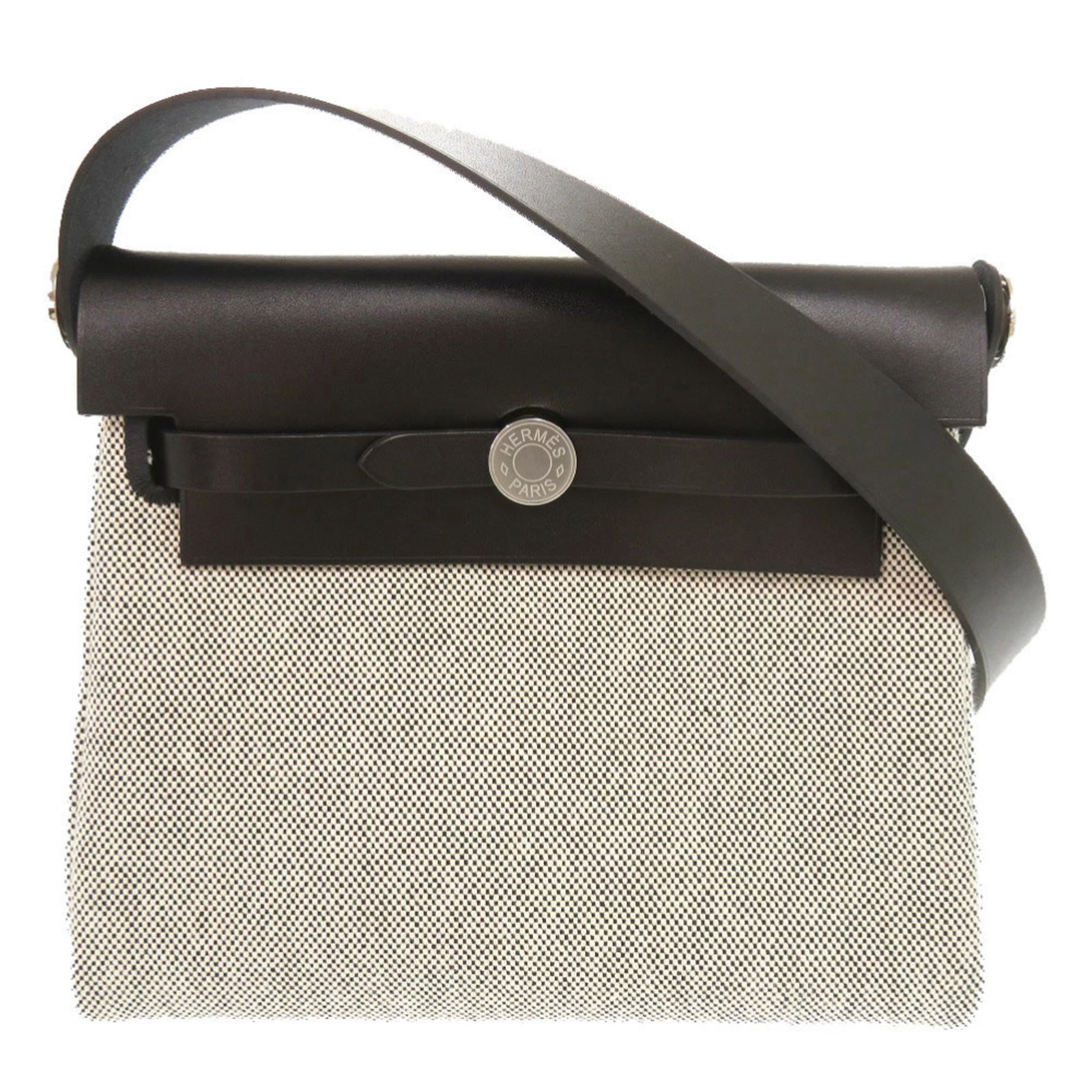 Hermes Shoulder Bag: Hermes Shoulder Bag Black and Ecru Hermes Shoulder Bag, measuring 17cm x 20cm x 7cm, features a sleek design with clean lines. Opened but never used, this bag showcases its original condition.
