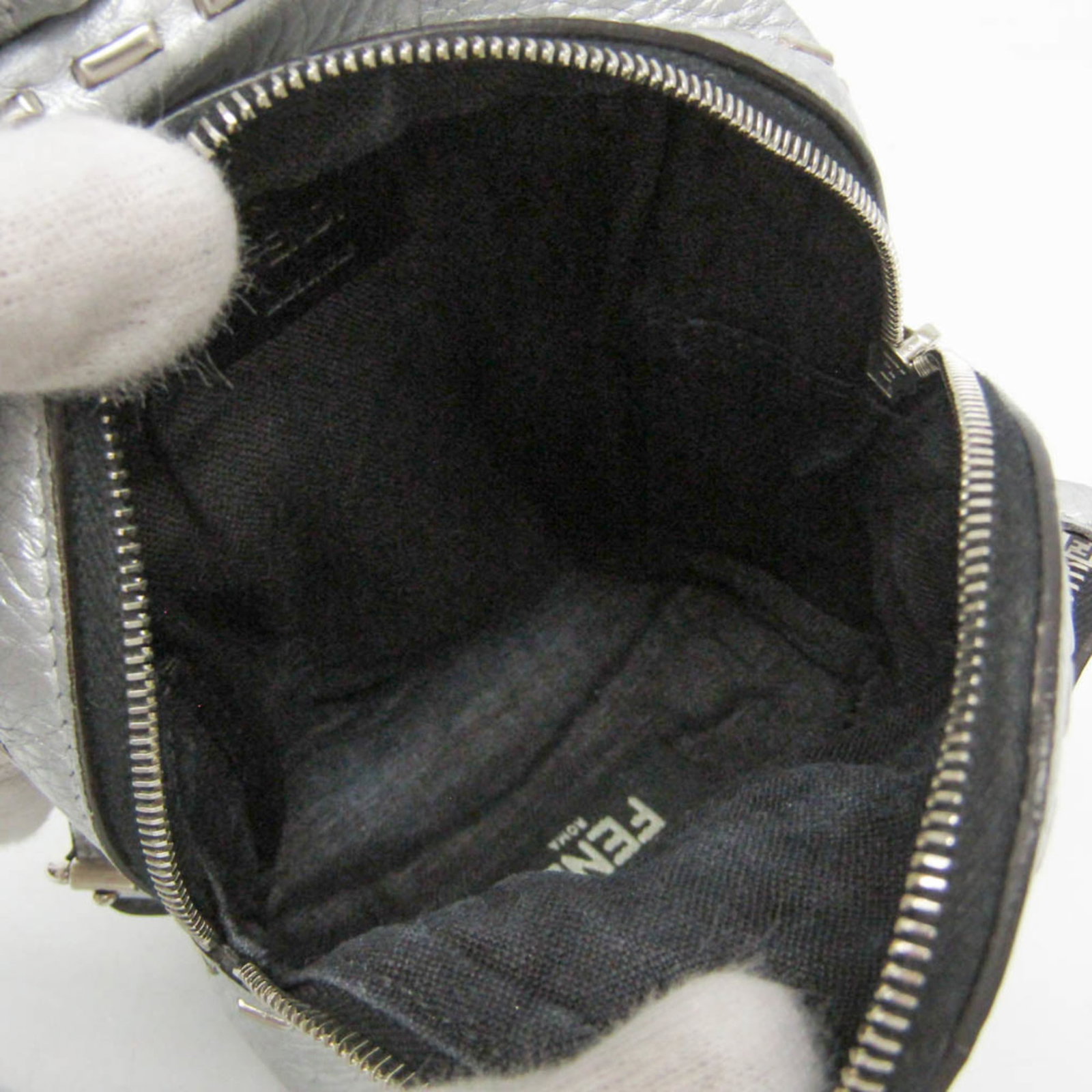 Fendi Pouch Leather - 3