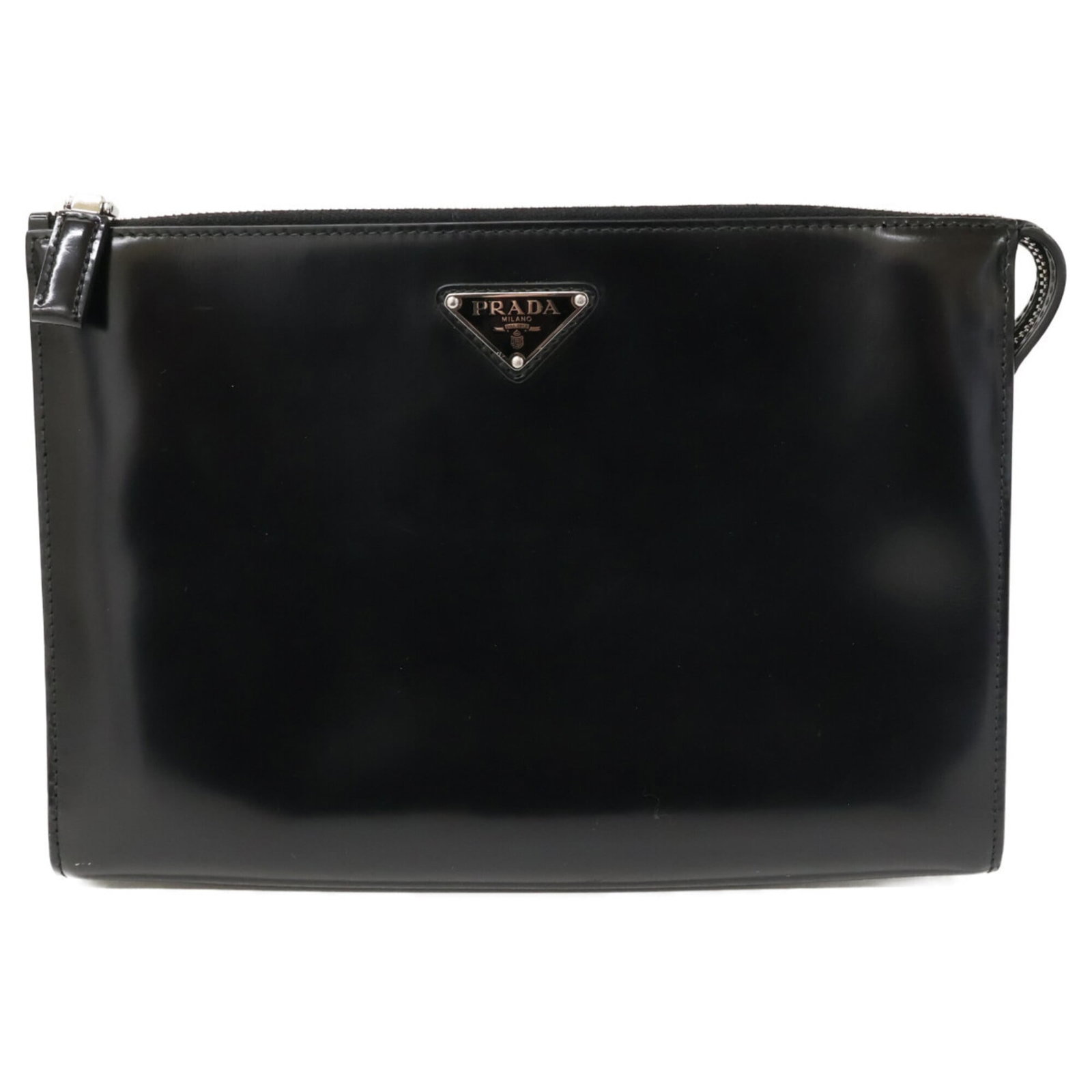 Clutch Leather Bag Prada: Clutch Leather Bag Prada Black Prada leather clutch bag with a classic design, measuring 18.5cm x 26.5cm x 3cm, featuring traces of usage and minor scratches. This used condition bag is made from high