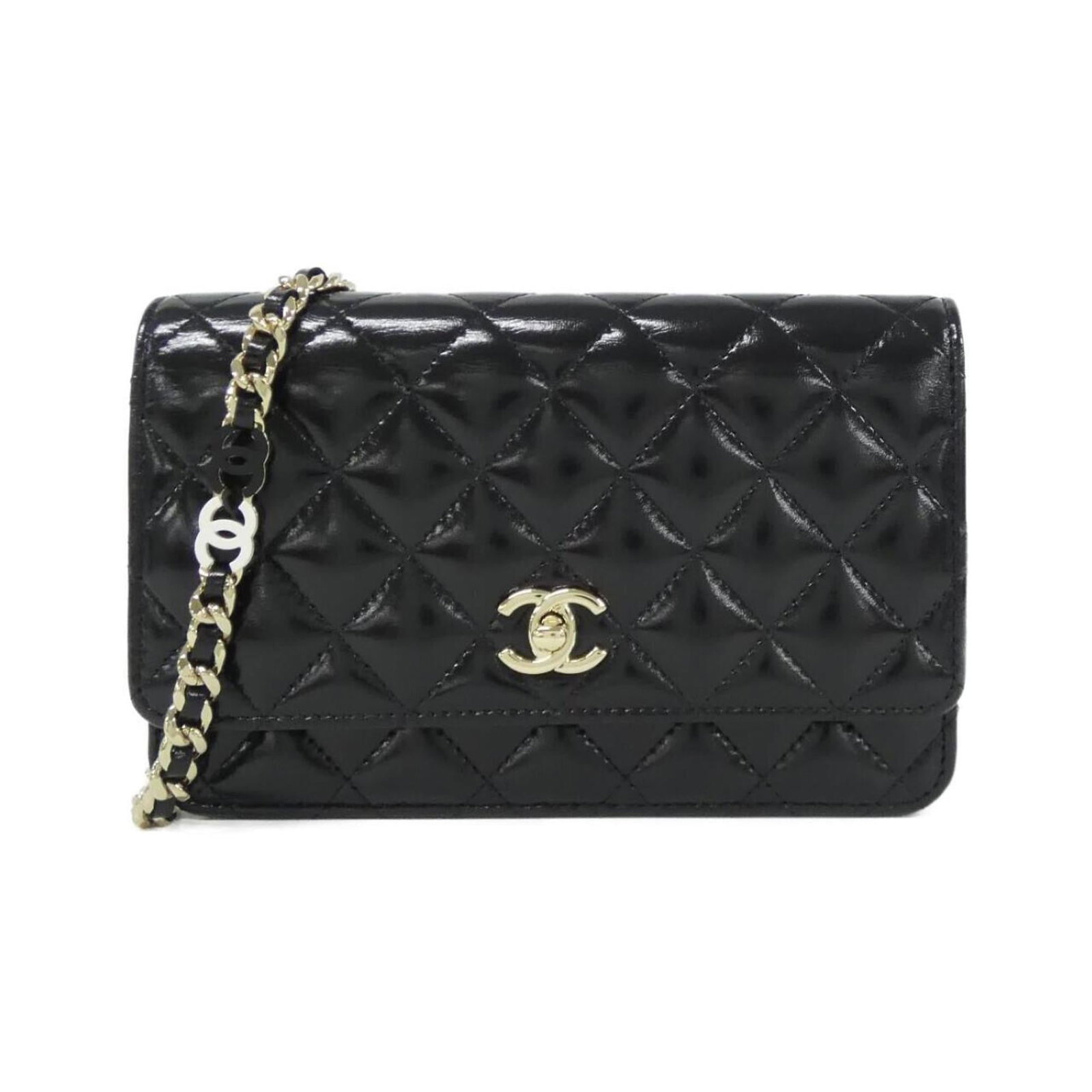 Chain Wallet Leather Shoulder: Chain Wallet Leather Shoulder Chain Wallet Leather Shoulder in Black Lambskin. This Chanel shoulder wallet features a classic chain strap and measures 12cm x 19cm x 4cm, with a length of 1.25m chain. 