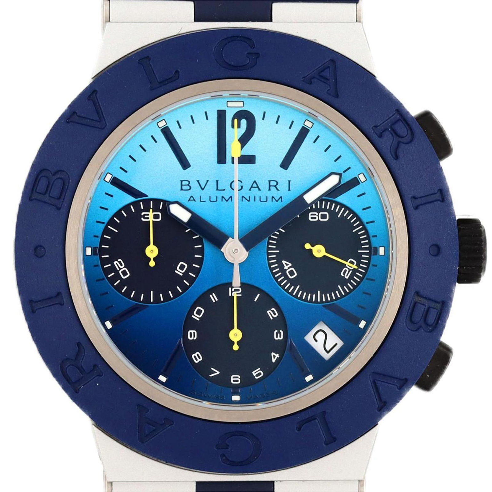 Bvlgari Wristwatch: Bvlgari Wristwatch The Bvlgari wristwatch boasts a sleek, blue aluminum case and matching rubber band, creating a stylish and sporty look. With its analog display and durable materials, this timepiece