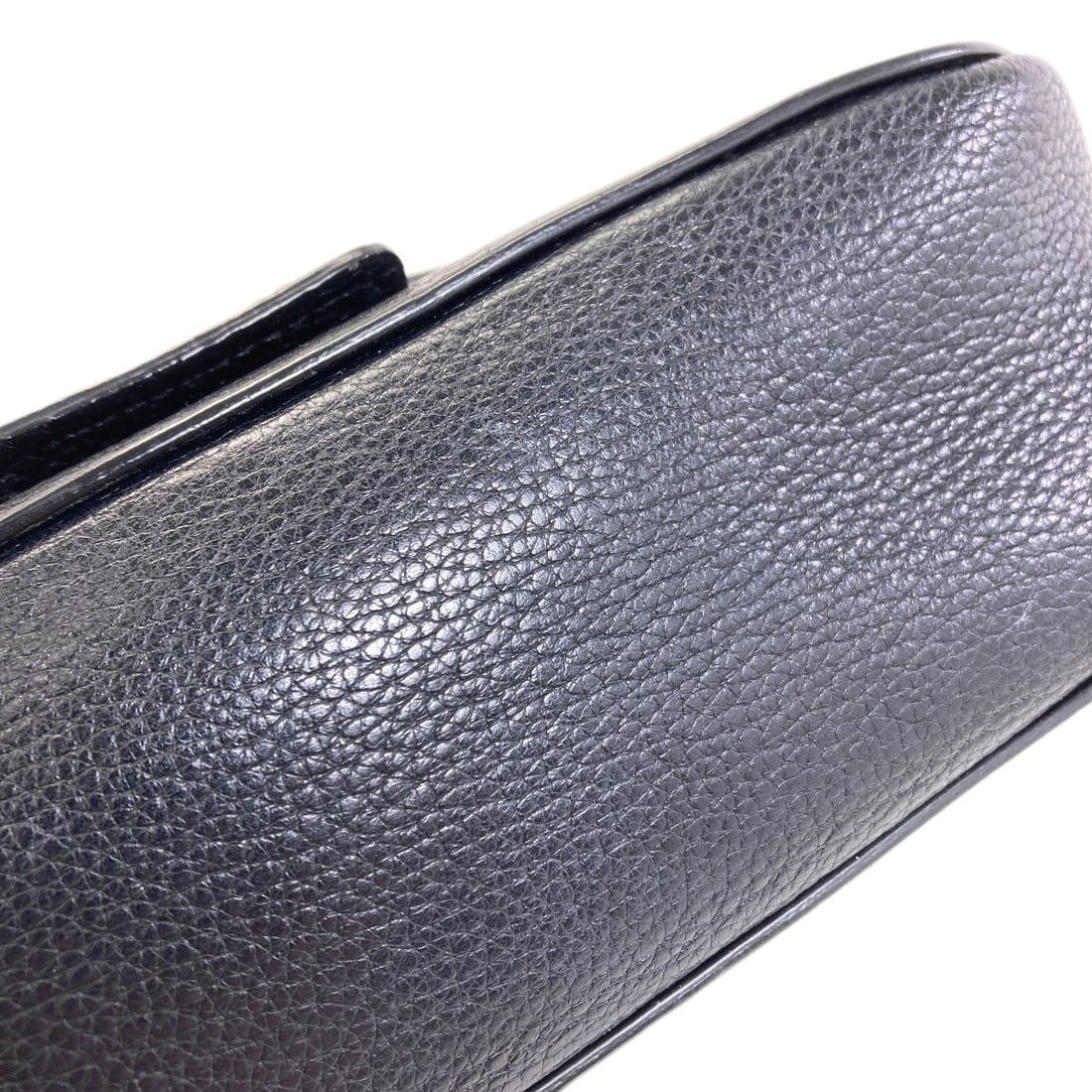 Long leather bag shoulder Miumiu - 17