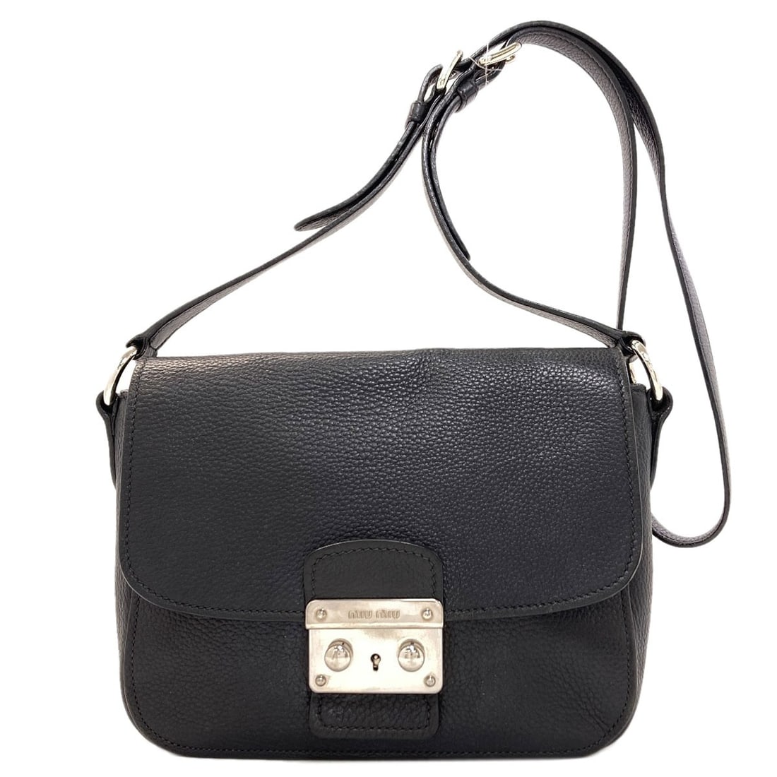Long leather bag shoulder Miumiu: Long leather bag shoulder Miumiu Black leather shoulder bag from MIUMIU, featuring a classic design with a sleek black exterior. Made from high-quality leather, this bag exudes timeless
