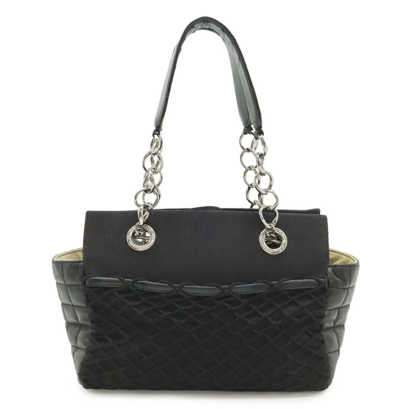 Canvas Handbag Tote Bag Chanel: Canvas Handbag Tote Bag Chanel Canvas Handbag Tote Bag Chanel - Black, Used in Good Condition. This canvas tote bag features the iconic Chanel brand and measures 19cm x 25cm x 13cm. With traces of usa